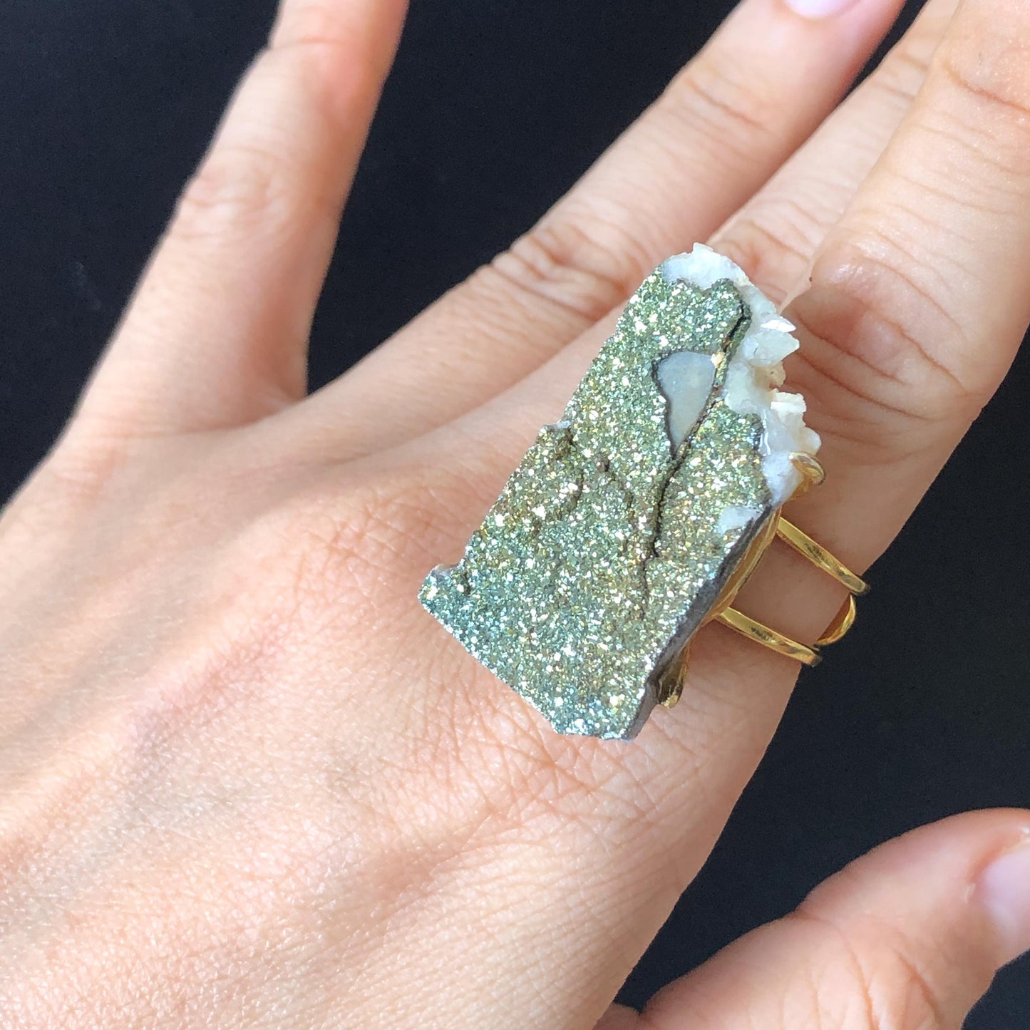 Raw Rainbow Pyrite & Calcite Ring, Raw Stone Ring, Sparky Big Raw Crystal Ring, Large Statement Ring men women, Chunky Irregular Stone Ring Gift, Minerals specimen, Shiny Crystal Ring, Large Cocktail Ring, gold-plated copper ring, abundance stone