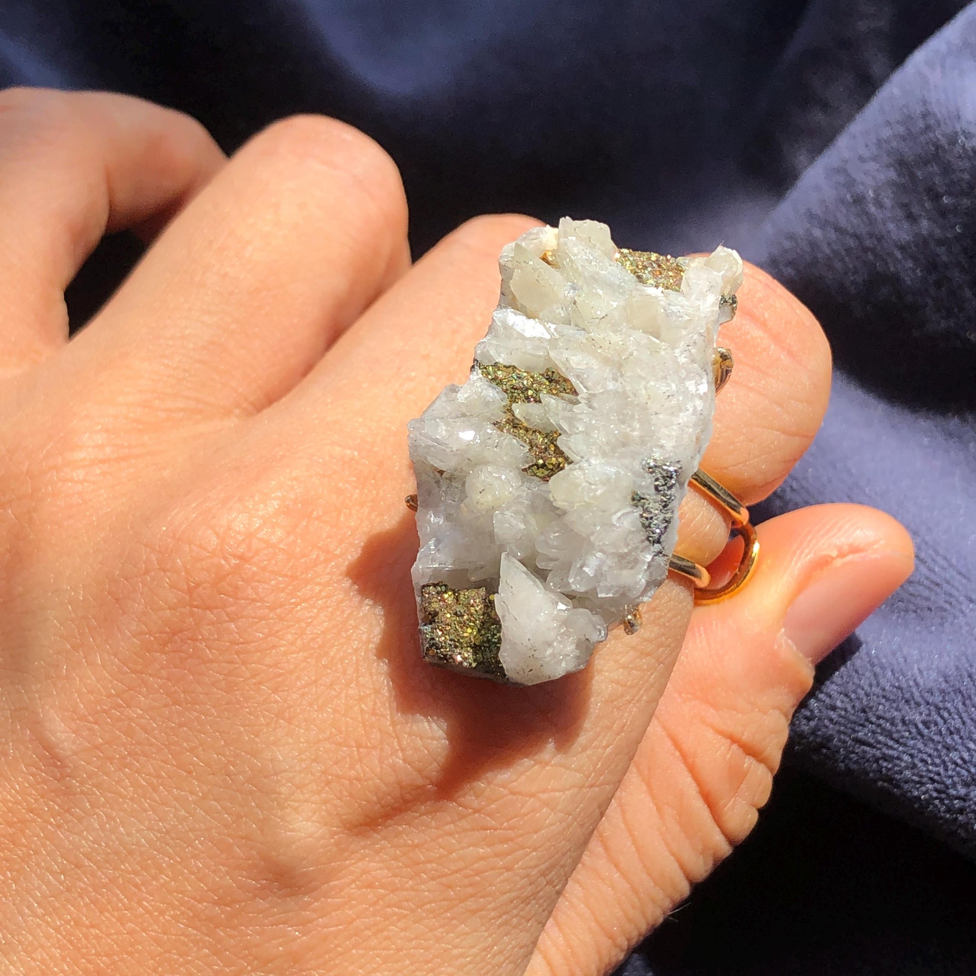 Raw Rainbow Pyrite & Calcite Ring, Raw Stone Ring, Sparky Big Raw Crystal Ring, Large Statement Ring men women, Chunky Irregular Stone Ring Gift, Huge Crystal Ring, Shiny Crystal Ring, Large Cocktail Ring, gold-plated copper ring, abundance stone