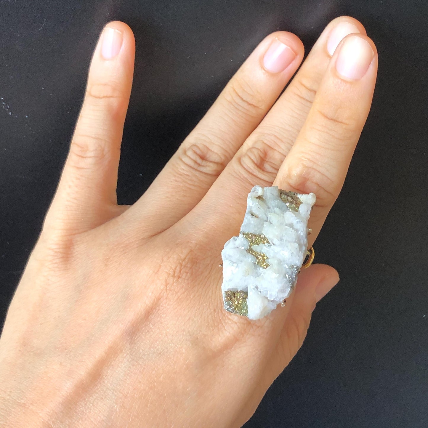 Raw Rainbow Pyrite & Calcite Ring, Raw Stone Ring, Sparky Big Raw Crystal Ring, Large Statement Ring men women, Chunky Irregular Stone Ring Gift, Huge Crystal Ring, Shiny Crystal Ring, Large Cocktail Ring, gold-plated copper ring, abundance stone