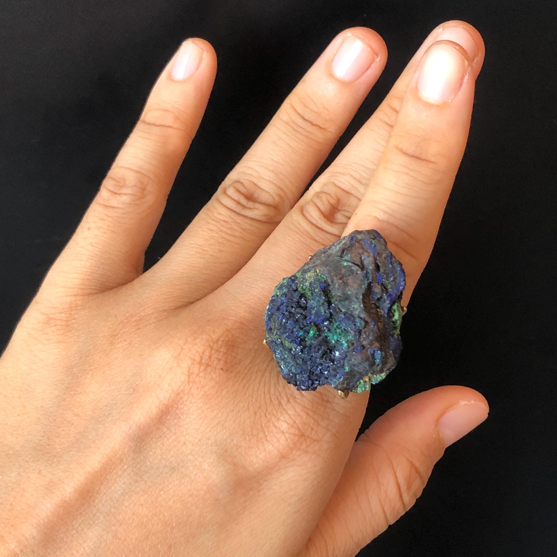 Blue Raw Azurite Malachite Ring, Chessylite ring, Shiny Raw Crystal Ring Xlarge, Hugh statement ring, Large Gemstone Ring, Raw Azurite Quartz Ring, Malachite Stone Ring, statement ring man, Chunky Stone Ring, large cocktail ring, Irregular Ring