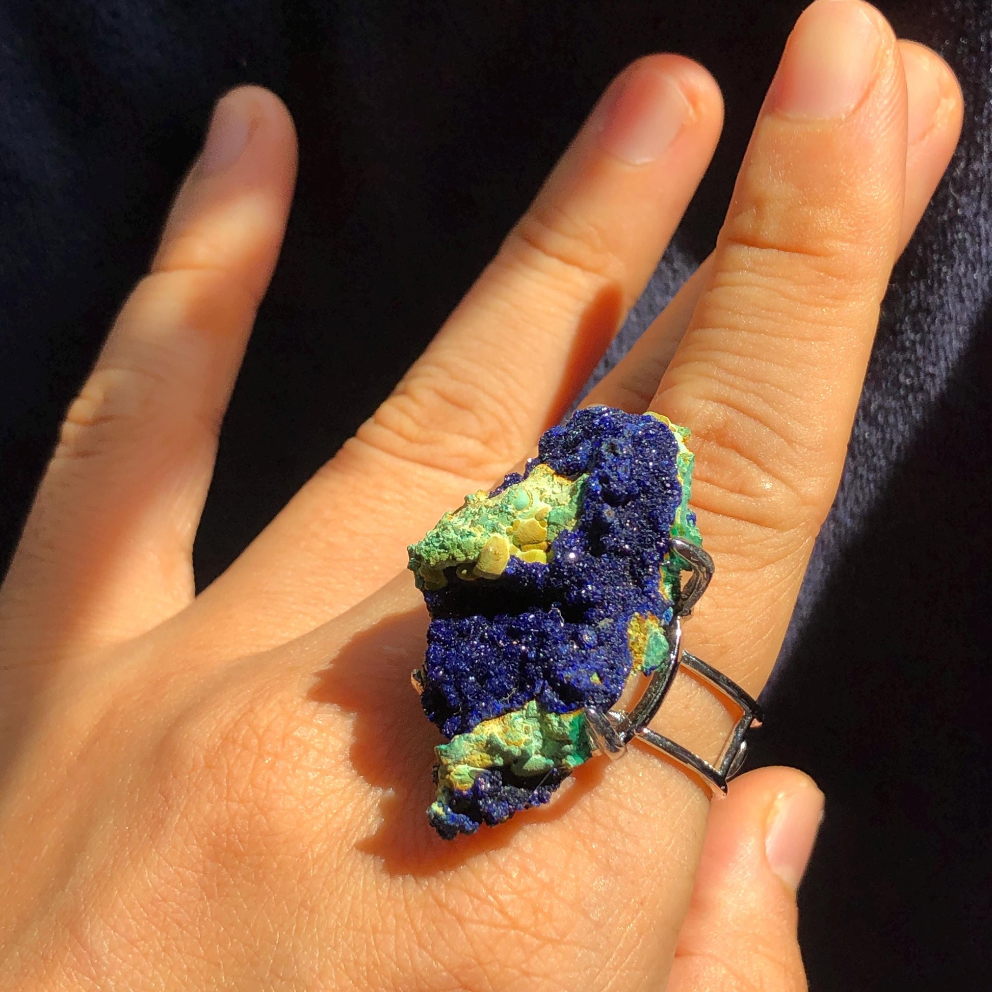 Raw Azurite Malachite Ring, Floating Island, Sparky Shiny Raw Stone Ring Big Raw Crystal Ring, Large Statement Ring, Chunky Irregular ring, silver-plated copper ring, gift for him and her, Huge Cocktail Ring for Men and Women, Adjustable Band Ring