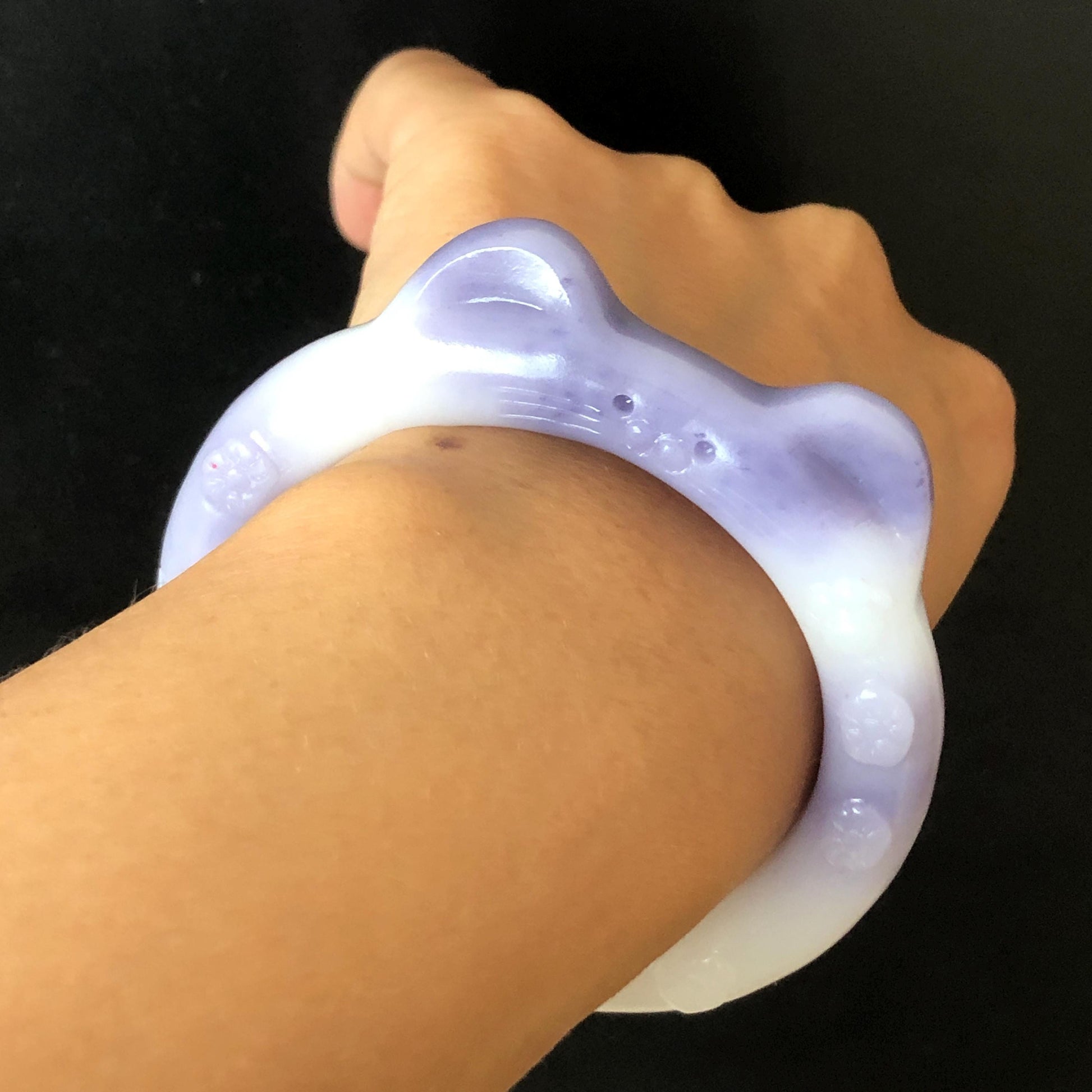 Customized Size 50-60mm! Natural SheTaiCui Jade (Quartzite) Hand Carved Cat Kitten Bangle | Purple and White Jade Bracelet | Cat Lover Gift personalized bangle custom made bracelet hand engraved jade bangle tailor made jade bangle custom size bangle big size bangle small size bangle jade carving purple jade white jade kitten bangle cat bracelet gift for cat lover gift for her real untreated jade