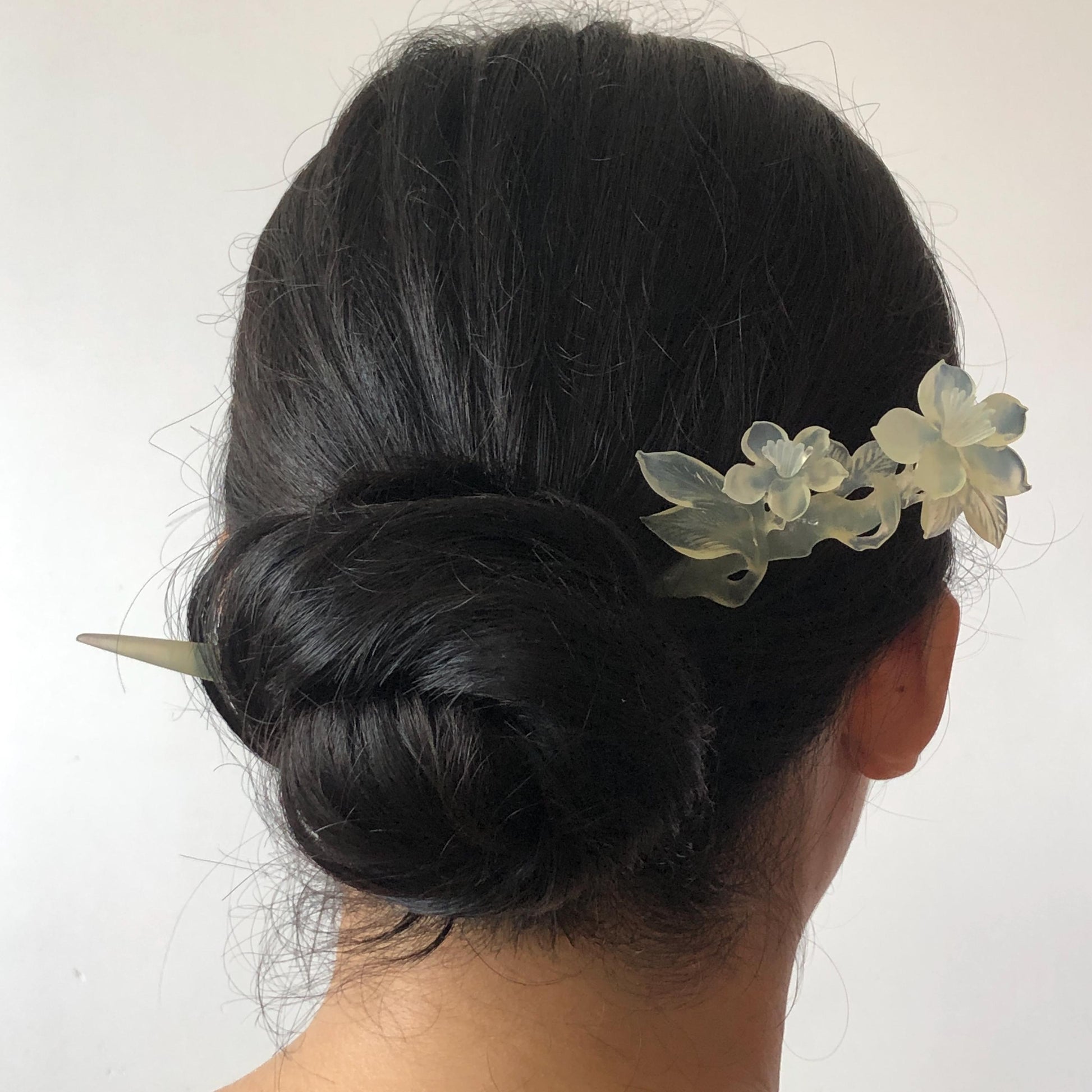 Certified Xiu Jade Serpentine Carved Lily Flower Hair Pin | Ice White Jade Hair Stick | Chinese Vintage Hanfu Antique Bridal Hair Fork Gift for her japanese hairpin korean hair stick chinese hair fork vintage hair comb antique hair pins hanfu hair stick bridal shower hair jewelry wedding headpiece bridal shower gift engagement hair accessory jade carving hand engraved jade hand carved flower jade hairpins untreated natural jade with certificate