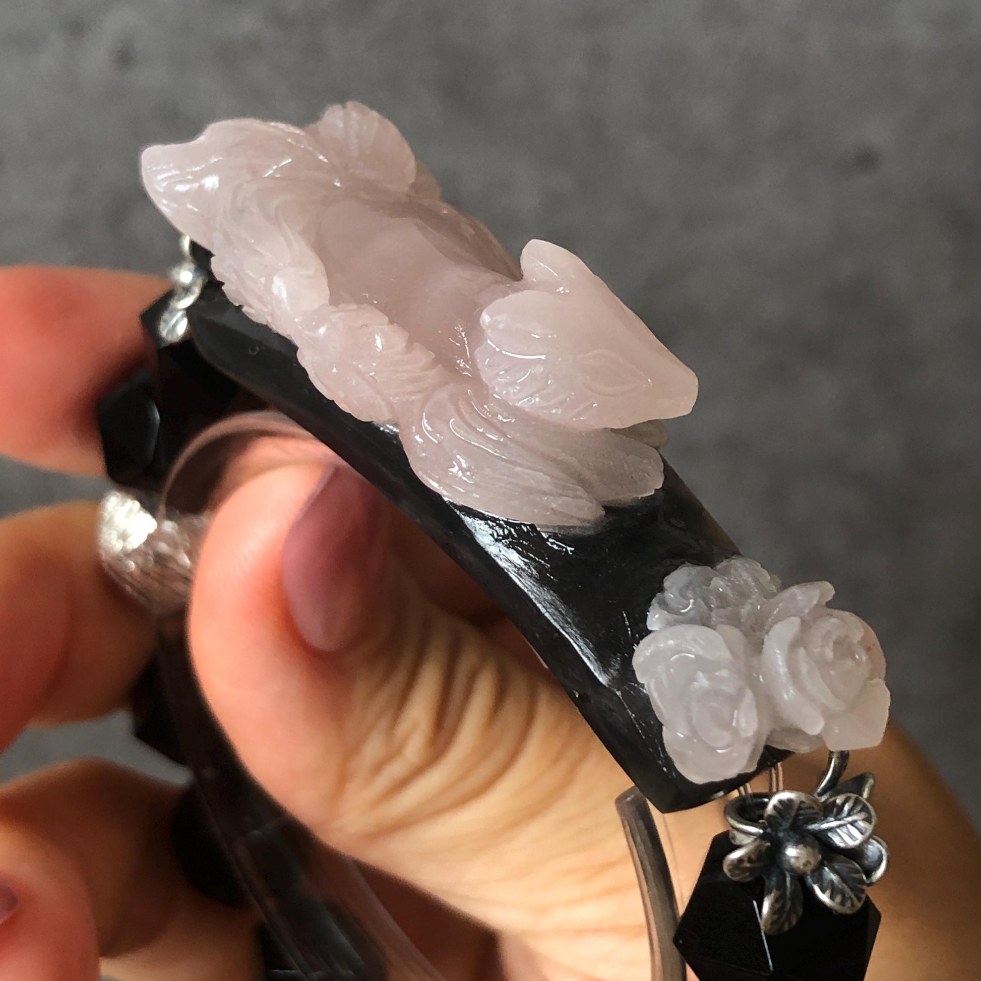 Natural Xiu Jade Serpentine Hand Carved Nine-Tailed Fox Charm with Black Agate Bead Bracelet | Black Pink Jade | Vintage Tibetan Silver | Crystal Stone Gemstone Gift for her elastic stretch bracelet jade carving pink jade black jade hand engraved jade bracelet hand carved jade charm jade pendant black bead bracelet big beaded bracelet silver accessory vintage bracelet antique bracelet nine tail fox carving hand engraved fox tailor made customized gift personalised gothic bracelet fox lover gift