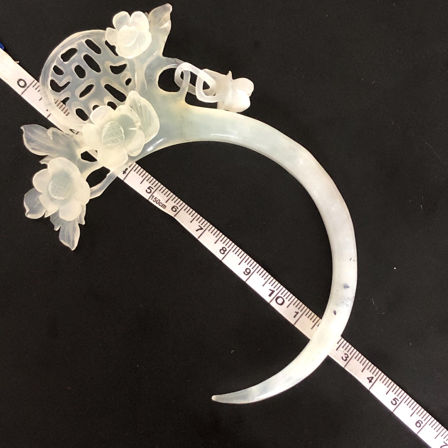 Xiu Jade Serpentine Plum Blossom Hair Stick with Dangle: Certificate White Jade Hand Carved Half Moon Hair Pin Hanfu Vintage Antique Hair Jewelry Hair Fork Vintage Bridal Hair Fork Gift for her japanese hairpin korean hair stick chinese hair fork vintage hair comb antique hair pins hanfu hair stick bridal shower hair jewelry engagement hair accessory jade carving hand engraved jade rose carving jade hairpins untreated natural jade with certificate handcrafted jade stone carving white jade