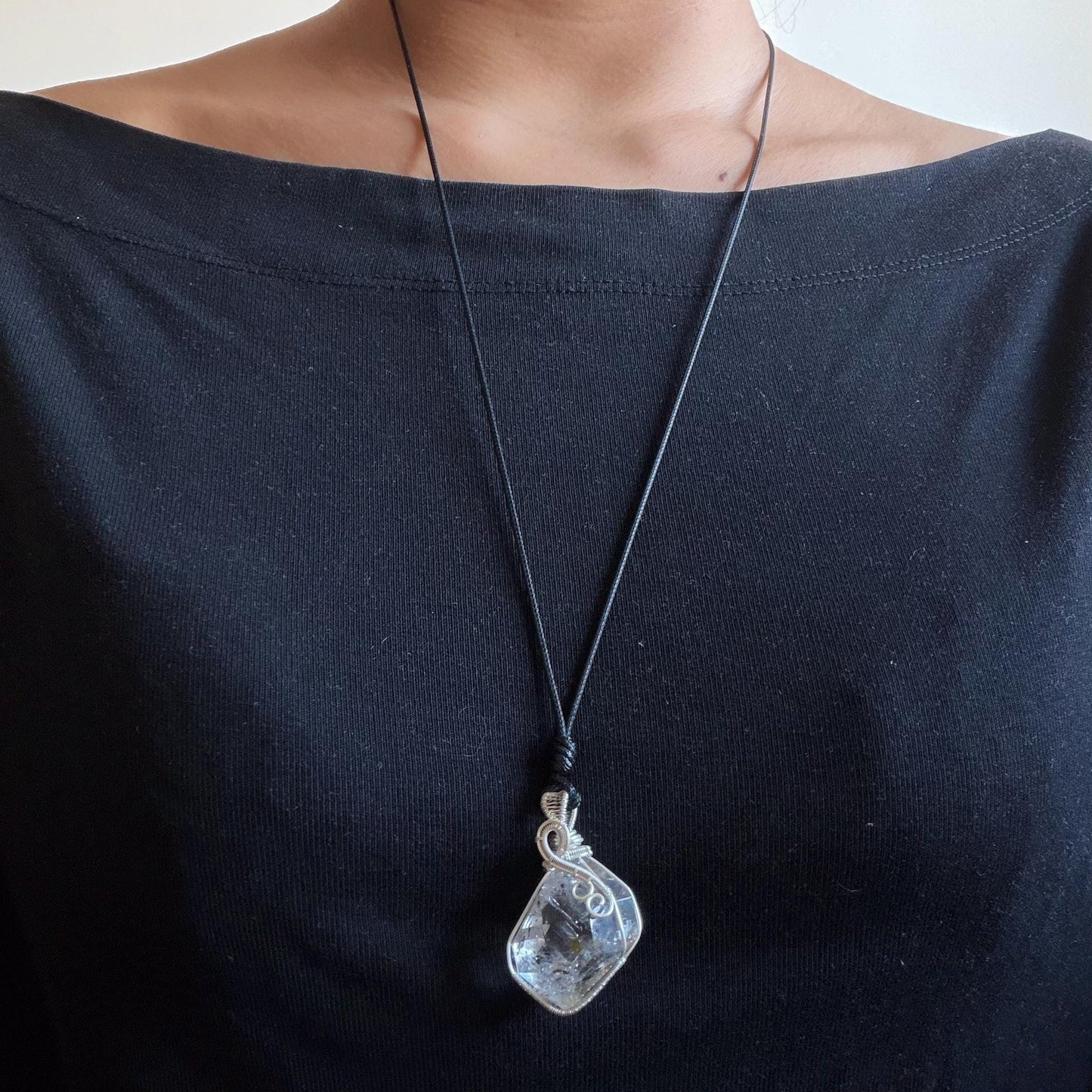 Polished Rainbow Enhydro Quartz (Herkimer Diamond) Wire Wrapped Pendant Adjustable Necklace: 2 Moving Black Bubble Inclusion Crystal | Natural Gemstone Birthstone Gift for her enhydro quartz sand water-fall pendant necklace choker gemstone charm stone pendant choker polished stone pendant crystal charm birthstone gift for her men necklace chakra crystal purify stone minerals specimen adjustable choker mica quartz mica flakes silver wire wrapped pendant