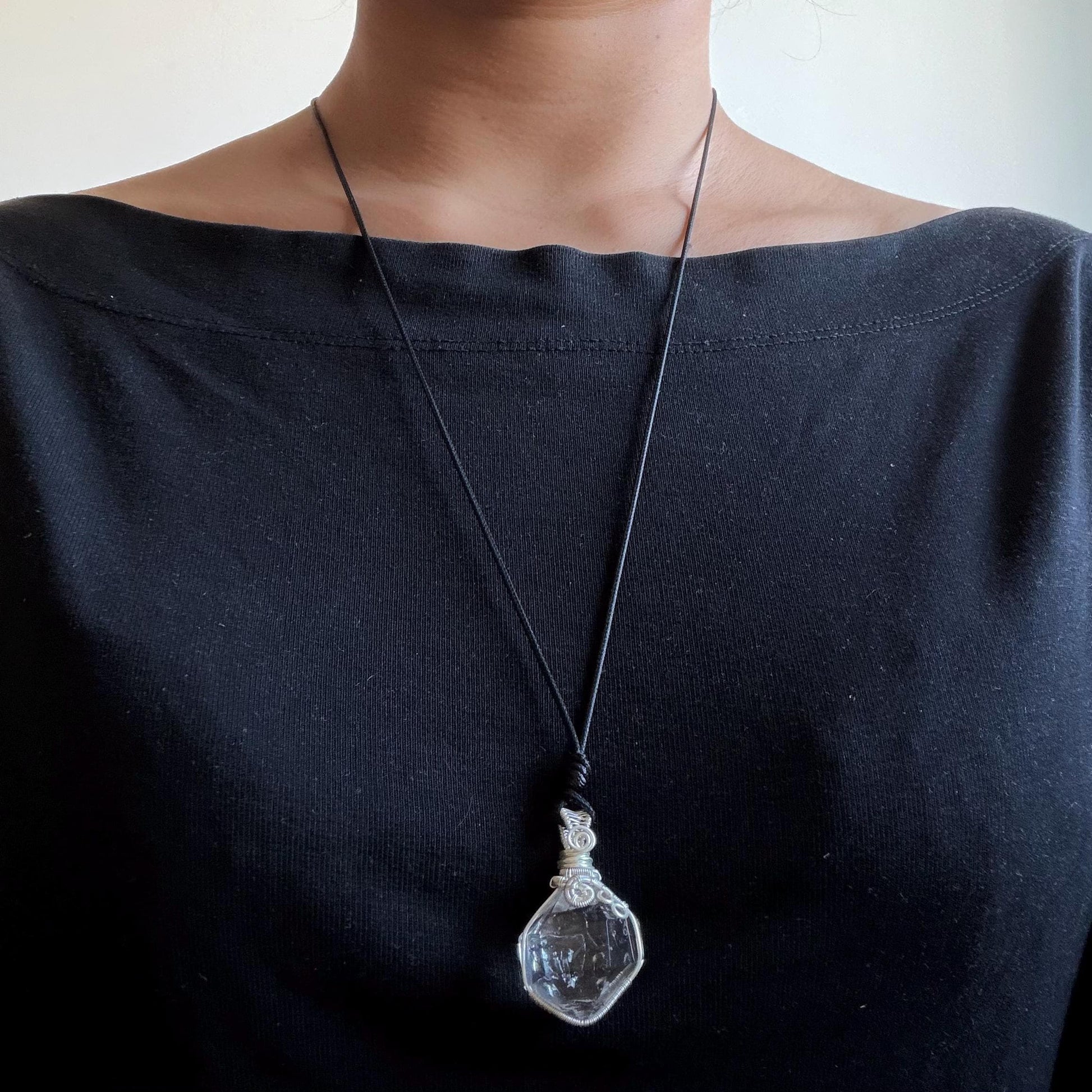 Rare Polished Enhydro Quartz (Herkimer Diamond) Wire Wrapped Pendant Adjustable Necklace | Rainbow! 2 Sites of Moving Sand & Clear Bubble Inclusion Crystal | Natural Gemstone Birthstone Gift for her Rainbow Quartz Rainbow crystal enhydro quartz sand water-fall pendant necklace choker gemstone charm stone pendant choker polished stone pendant crystal charm birthstone gift for her men necklace chakra crystal purify stone minerals specimen adjustable choker  silver wire wrapped pendant