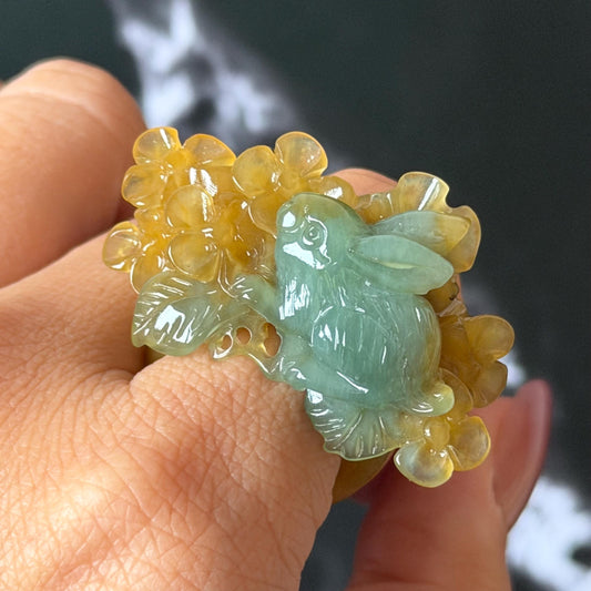 Xiu Jade (Serpentine) Hand Carved Rabbit & Flower Statement Ring 17.7mm (US 7-7.25): Natural Green Yellow Jade 3D stone carving Statement Ring Band Ring gift for her green jade carving yellow jade bi colour jade rabbit carving hand engraved statement ring flower carving hand carved flower natural untreated jade handcrafted jade ring 3D carving Stone carving Gemstone Carving rabbit Lover gift jade cocktail ring jade band ring bunny ring bunny carving