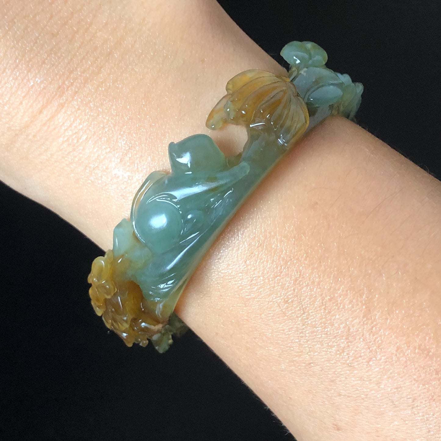 52.5mm Xiu Jade Serpentine Hand Carved Kitten Cat with Butterfly Bangle: Natural Yellow Greenish Blue Jade Handcrafted Bracelet, Stone Carving Gemstone Jewellery Gift for her wide jade bangle jade carving hand engraved stone carving natural untreated jade bracelet green jade yellow jade brown jade blue jade handcraft jade cat carving kitten carving flower carving chinese jade vintage bangle antique bracelet