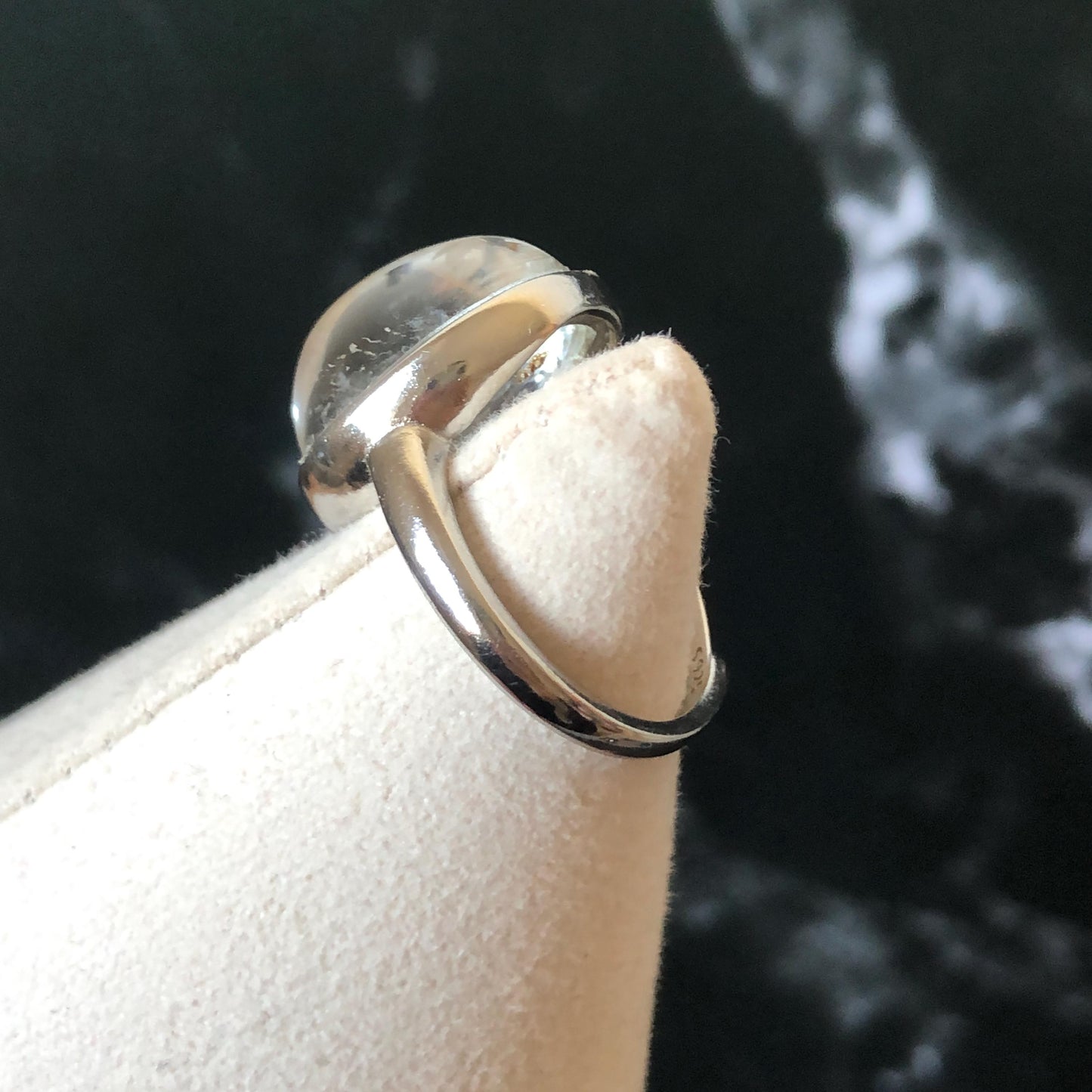 Polished Enhydro Quartz (Herkimer Diamond) S925 Silver Adjustable Ring: Rainbow! Moving Sand and Bubble Inclusion Crystal Statement Ring for Women  ring crystal band ring crystal cocktail ring crystal stackable ring 7 chakra crystal ring meditation crystal healing stone birthstone silver ring ring for men rainbow quartz inclusion quartz inclusion crystal minerals specimen silver ring free size ring adjustable ring holder