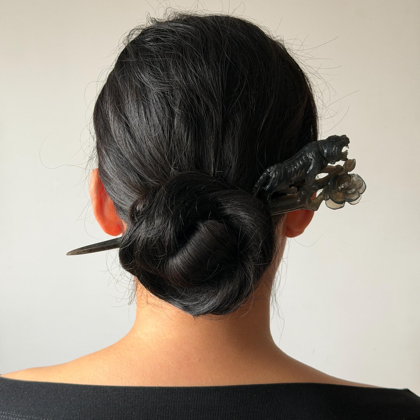 Xiu Jade (Serpentine) Hand Carved Tiger & Rose Hair Pin: Natural Handcrafted Black Jade Hair Stick with Certificate | Asian Chinese Vintage Hair Fork Gift black jade carving hand engraved tiger hairpins hand carved hair stick cat carving tiger carving black tiger hair fork flower carving natural untreated jade with  japanese hair stick korean hair fork chinese hair pins hanfu hairpins vintage hair comb tiger lover gift gothic hairpins jade hair accessory carved hair jewelry rose carving