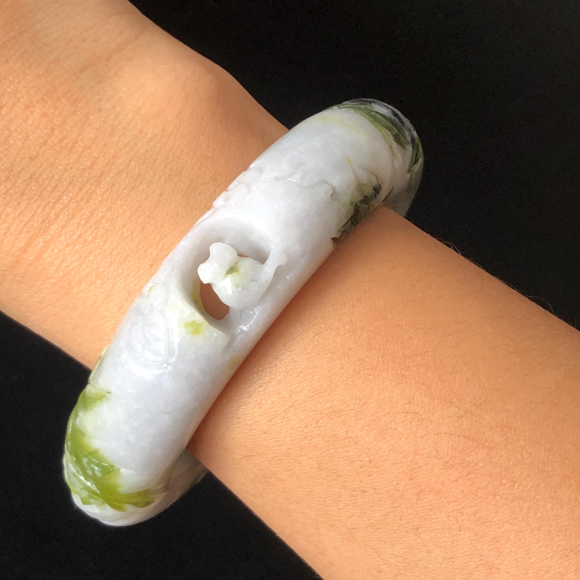58.2mm Xiu Jade Serpentine Hand Carved Cat in Bamboo Forest Bangle: Natural White Green Bi-colour Jade Handcrafted Bracelet, Stone Carving Gemstone Jewelry Gift for her Green jade White Jade jade carving 3D stone carving cat bracelet kitten bracelet cat carving handcrafted bangle chinese jade cat lover gift natural untreated jade vintage bangle antique bracelet bamboo carving