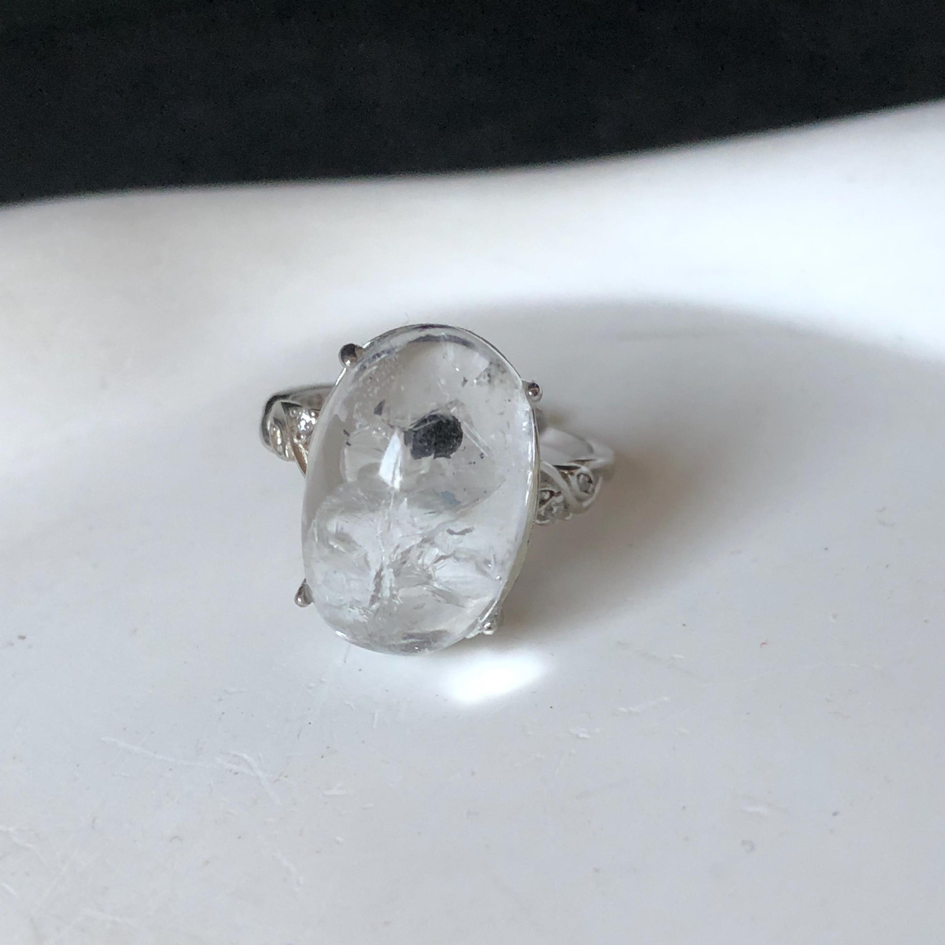 Polished Enhydro Quartz (Herkimer Diamond) S925 Silver Adjustable Ring: Big Rainbow! Moving Sand and Black Bubble Inclusion Crystal Statement Ring for Women ring crystal band ring crystal cocktail ring crystal stackable ring 7 chakra crystal ring meditation crystal healing stone birthstone silver ring ring for men rainbow quartz inclusion quartz inclusion crystal minerals specimen silver ring free size ring adjustable ring holder