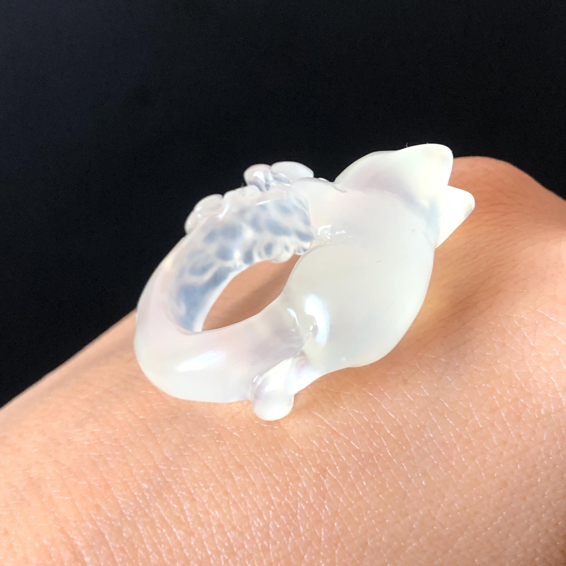 Custom Size! Xiu Jade Serpentine Hand Carved Cat Kitten and Flowers Ring: Natural Icy White Jade Customised Statement Ring