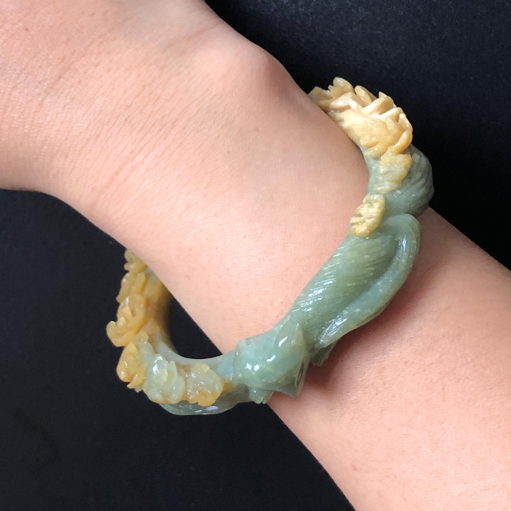 58.5 mm Xiu Jade Serpentine Hand Carved Nine-tailed Fox and flowers Bangle: Natural Bi-colour Yellow Green Jade Handcrafted Bracelet, Stone Carving Gemstone Jewelry Gift for her Green Jade jade yellow jade carving 3D stone carving nine tail fox bracelet fox bracelet cat carving handcrafted bangle chinese jade fox lover gift natural untreated jade vintage bangle antique bracelet flower carving flower carving animals carving Osmanthus flowers fox carving fox jewelry