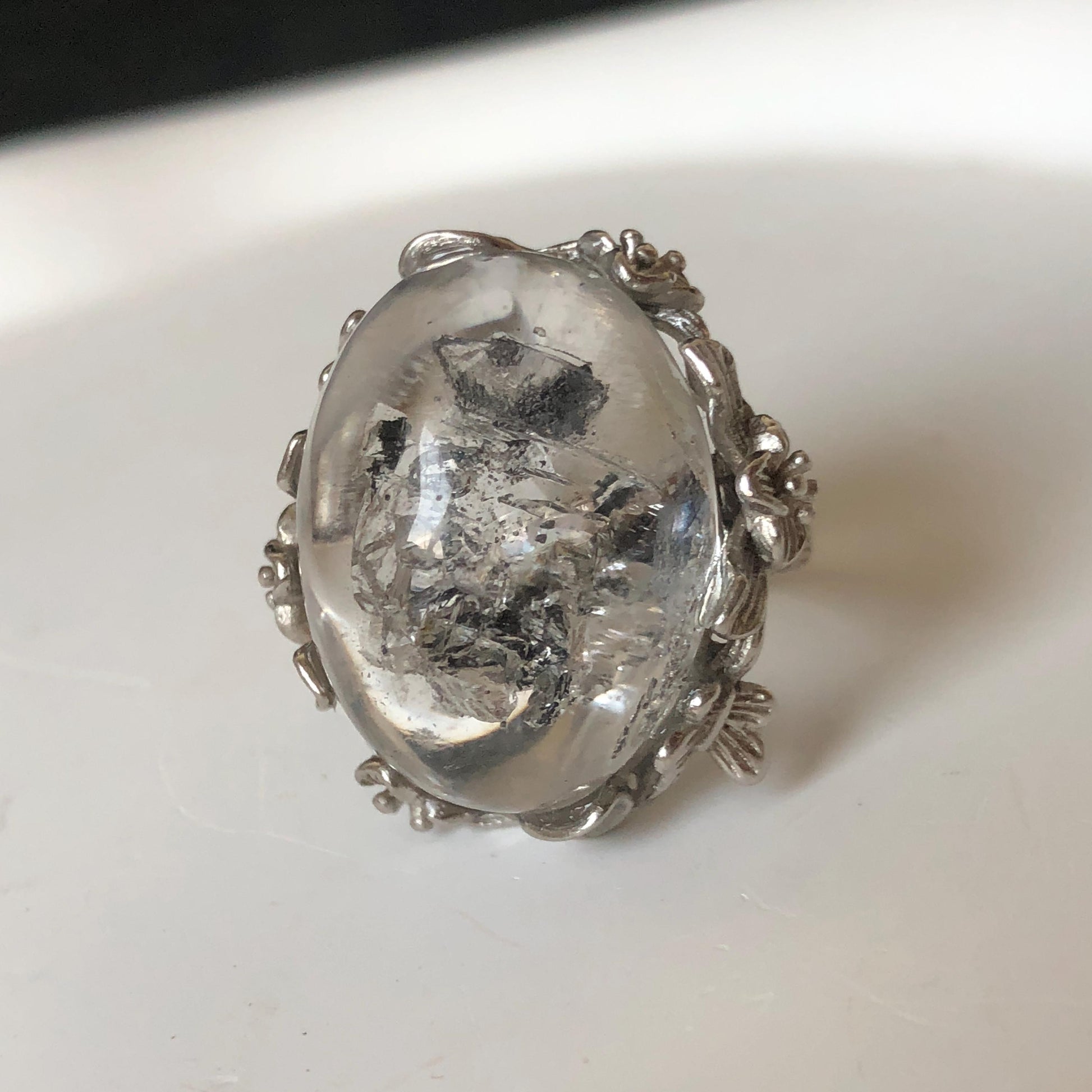 Polished Enhydro Quartz (Herkimer Diamond) S925 Silver Adjustable Ring: Rainbow! Moving Sand Waterfall and Multiple Bubble Inclusion Crystal Statement Ring for Women  ring crystal band ring crystal cocktail ring crystal stackable ring 7 chakra crystal ring meditation crystal healing stone birthstone silver ring ring for men rainbow quartz inclusion quartz inclusion crystal minerals specimen silver ring free size ring adjustable ring holder