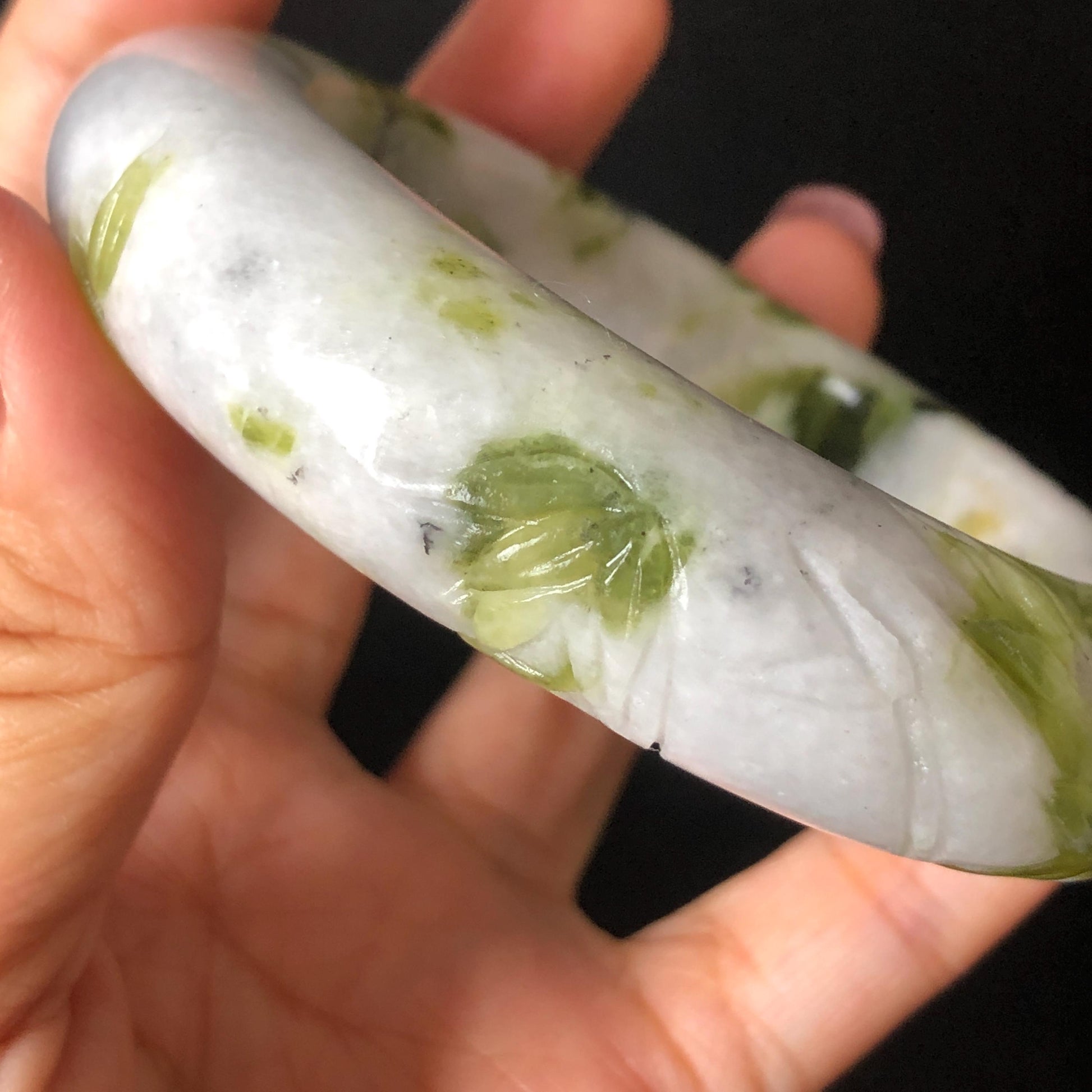 58.2mm Xiu Jade Serpentine Hand Carved Cat in Bamboo Forest Bangle: Natural White Green Bi-colour Jade Handcrafted Bracelet, Stone Carving Gemstone Jewelry Gift for her Green jade White Jade jade carving 3D stone carving cat bracelet kitten bracelet cat carving handcrafted bangle chinese jade cat lover gift natural untreated jade vintage bangle antique bracelet bamboo carving