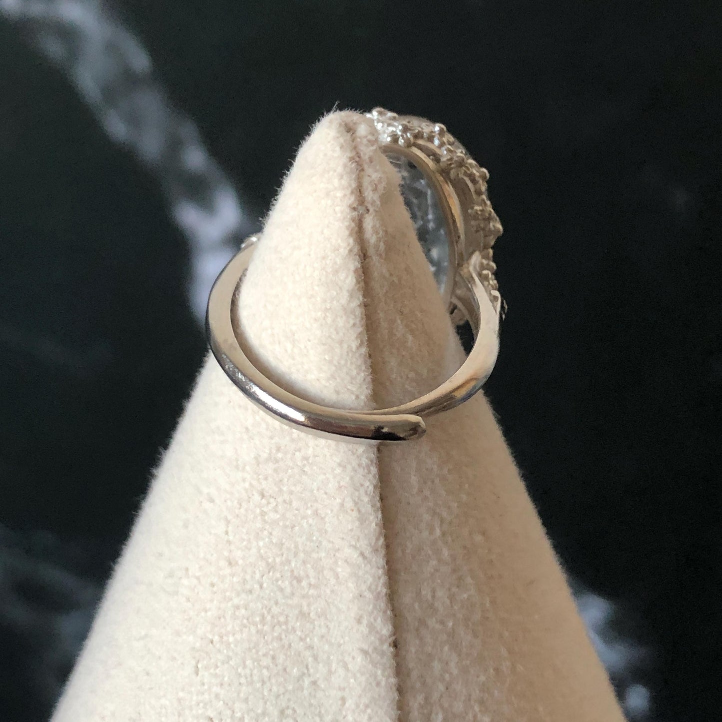 Polished Enhydro Quartz (Herkimer Diamond) S925 Silver Adjustable Ring: Mild Rainbow! Moving Sand and Black Bubble Inclusion Crystal Statement Ring for Women ring crystal band ring crystal cocktail ring crystal stackable ring 7 chakra crystal ring meditation crystal healing stone birthstone silver ring ring for men rainbow quartz inclusion quartz inclusion crystal minerals specimen silver ring free size ring adjustable ring holder