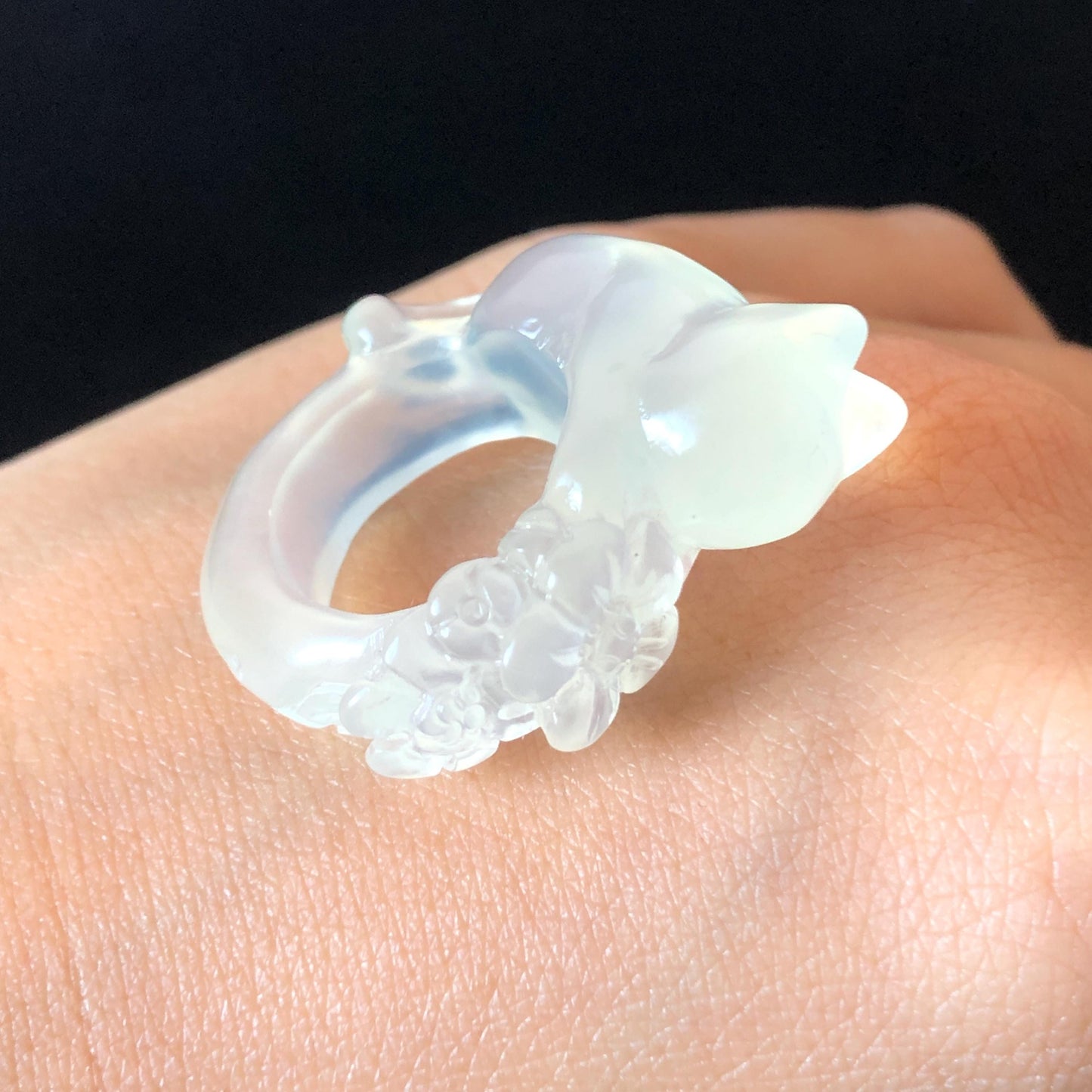 Custom Size! Xiu Jade Serpentine Hand Carved Cat Kitten and Flowers Ring: Natural Icy White Jade Customised Statement Ring