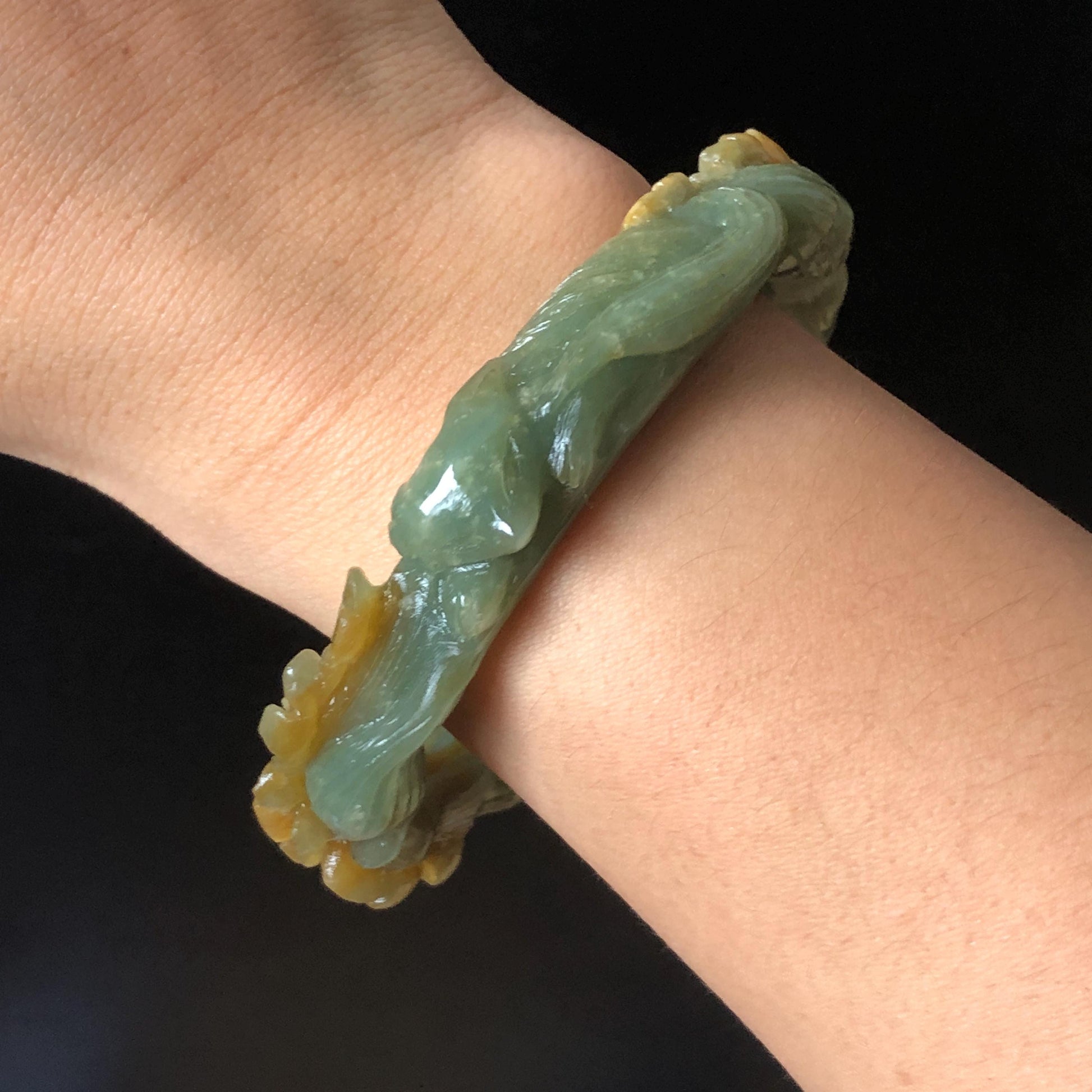 58.5 mm Xiu Jade Serpentine Hand Carved Nine-tailed Fox and flowers Bangle: Natural Bi-colour Yellow Green Jade Handcrafted Bracelet, Stone Carving Gemstone Jewelry Gift for her Green Jade jade yellow jade carving 3D stone carving nine tail fox bracelet fox bracelet cat carving handcrafted bangle chinese jade fox lover gift natural untreated jade vintage bangle antique bracelet flower carving flower carving animals carving Osmanthus flowers fox carving fox jewelry