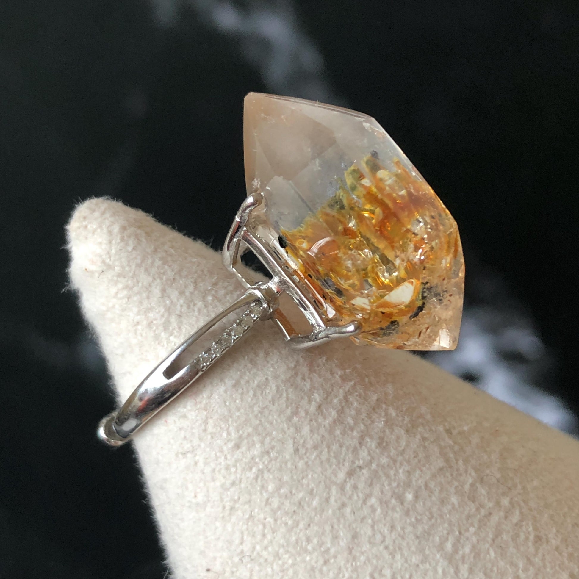 Polished Petroleum Enhydro Quartz S925 Silver Adjustable Ring: Clear Bubble in Golden Red Petroleum Oil Inclusion | Natural Gemstone Birthstone Gift for her golden red oil enhydro quartz cocktail ring for women bold ring for men meditation rock healing stone chakra crystal big size ring crystal band ring herkimer diamond silver ring stackable ring women statement ring minerals specimen inclusion quartz inclusion crystal cocktail ring stackable ring