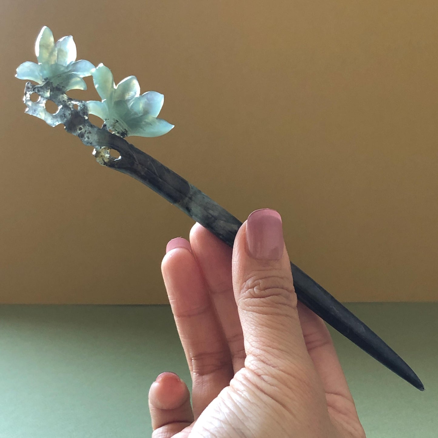 Xiu Jade Serpentine Hand Carved Yulan Magnolia Flower Hair Pin: Natural Certified Black & Blue Jade Handcrafted Flower Hair Stick | Asian Chinese Vintage Style Gift, Korean hair pin, Japanese Hair Stick, Chinese Hair Comb, Flower Jade Carving, engraved jade hairpin, blue jade black jade muti colour jade bi colour jade certified natural jade gift for her mother day gift, bridal hairpin, wedding hair stick Yulan carving Magnolia carving hanfu hair stick bridal shower gift wedding headpiece