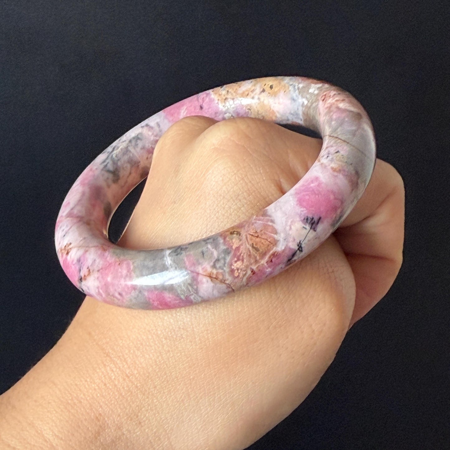 58.3mm Natural Rhodonite Stone Bangle: Pink, Blue, Brown & White Stone Healing Crystal Heart Chakra Crystal Gemstone Bangle Gift | Healing Stone, blue stone bangle, love stone bangle, real rock bangle, passion stone bangle, bangle for women, rhodonite vinatge bracelet antique bangle
