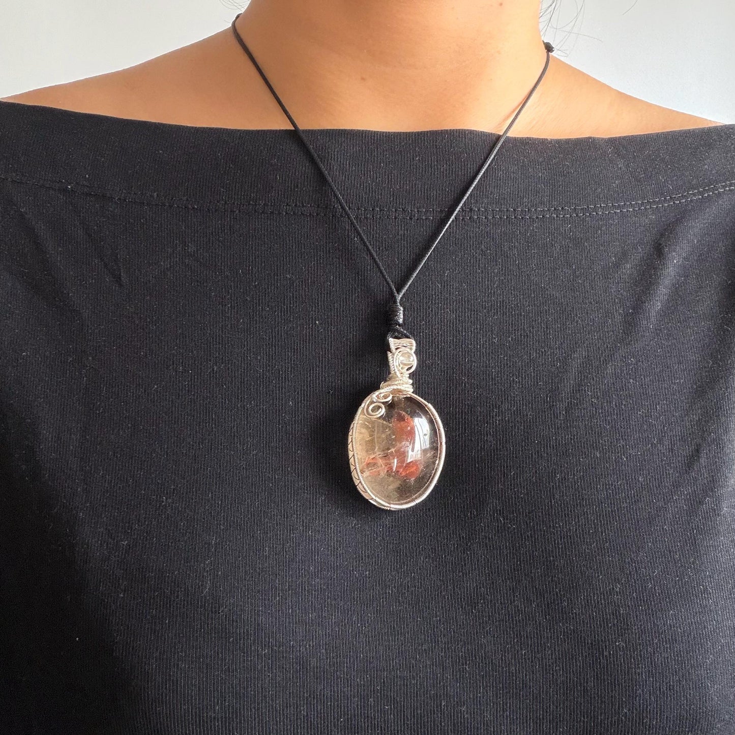 Super Rare! Polished Enhydro Quartz Wrapped Wire Pendant Adjustable Necklace: Moving Red Sand & Big Bubble with red stones Inclusion Crystal | High-Heel-Like / Flamingo-Like Chamber | Natural Gemstone Birthstone Gift for her enhydro quartz sand water-fall pendant necklace choker gemstone charm stone pendant choker polished stone pendant crystal charm birthstone men necklace chakra crystal minerals specimen silver wire wrapped pendant inclusion crystal inclusion crystal sediment stone