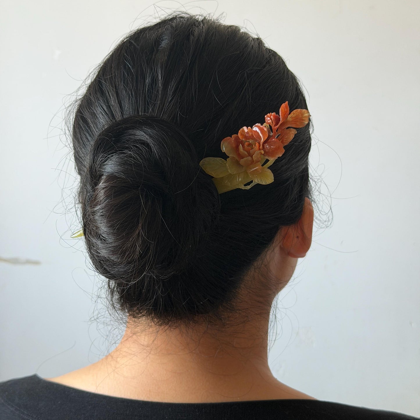 Xiu Jade Serpentine Hand Carved Camellia Flower Hair Stick: Certified Natural Red Jade Hairpin, Vintage Hanfu Hair Jewelry Gift for her Bridal Shower gift bridal hair clip wedding headpiece wedding hair jewelry bridal hair accessories red jade carving yellow jade hand engraved flower handcrafted hair stick japanese hairpins korean hair stick chinese hair comb vintage hair pins antique hair fork hanfu hair pins certified untreated jade multicolor jade bicolor jade flower carving Camellia carving