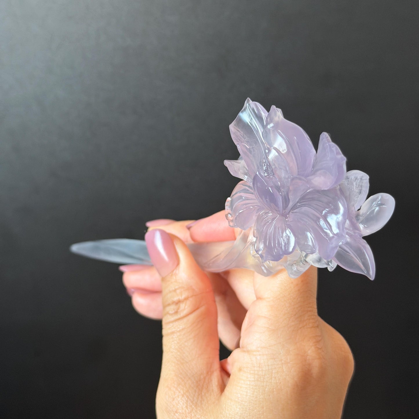 Fluorite Hand Carved Iris Flower Hair Pin: Natural Purple and White Crystal Hanfu Handcrafted Hair Stick in Asian Chinese Vintage Style Handcrafted Hair Fork Bridal Wedding Headpiece gift for her japanese hairpin korean hair stick chinese hair fork vintage hair comb antique hair pins hanfu hair stick bridal shower hair jewelry wedding headpiece bridal shower gift engagement hair accessory jade carving hand engraved purple crystal untreated natural crystal hairpin Iris carving flower hairpin
