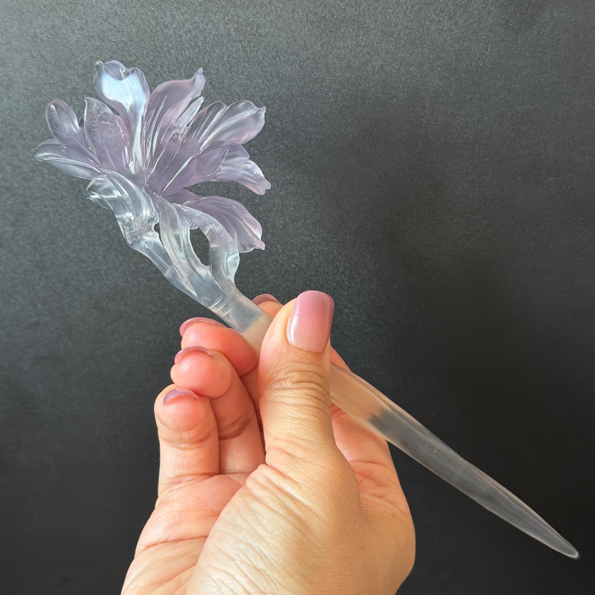 Fluorite Hand Carved Iris Flower Hair Pin: Natural Purple and White Crystal Hanfu Handcrafted Hair Stick in Asian Chinese Vintage Style Handcrafted Hair Fork Bridal Wedding Headpiece gift for her japanese hairpin korean hair stick chinese hair fork vintage hair comb antique hair pins hanfu hair stick bridal shower hair jewelry wedding headpiece bridal shower gift engagement hair accessory jade carving hand engraved purple crystal untreated natural crystal hairpin Iris carving flower hairpin