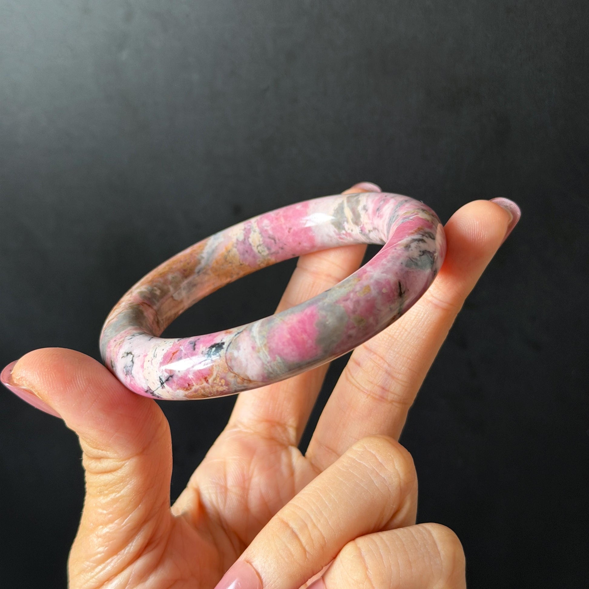 58.3mm Natural Rhodonite Stone Bangle: Pink, Blue, Brown & White Stone Healing Crystal Heart Chakra Crystal Gemstone Bangle Gift | Healing Stone, blue stone bangle, love stone bangle, real rock bangle, passion stone bangle, bangle for women, rhodonite vinatge bracelet antique bangle