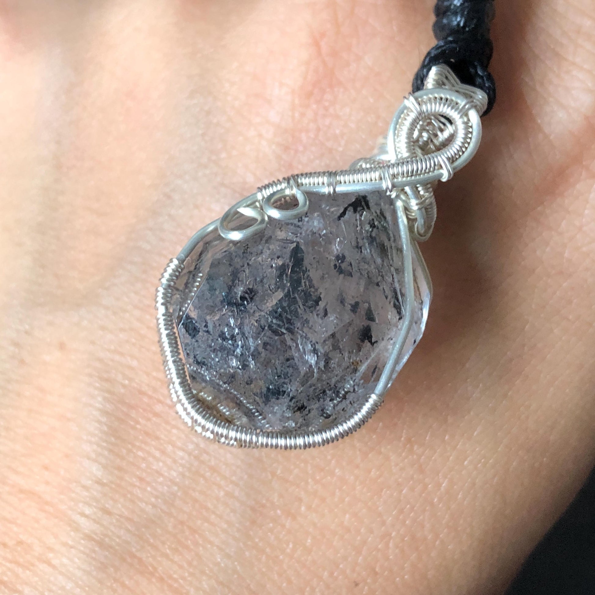 Polished Enhydro Quartz (Herkimer Diamond) Wire Wrapped Small Pendant Adjustable Necklace: Shifting Big Bubble and Moving Sand with Black Tourmaline Inclusion Crystal | Natural Gemstone Birthstone Gift for her  enhydro quartz sand water-fall pendant necklace choker gemstone charm stone pendant choker polished stone pendant crystal charm birthstone gift for her men necklace chakra crystal purify stone minerals specimen adjustable choker silver wire wrapped pendant