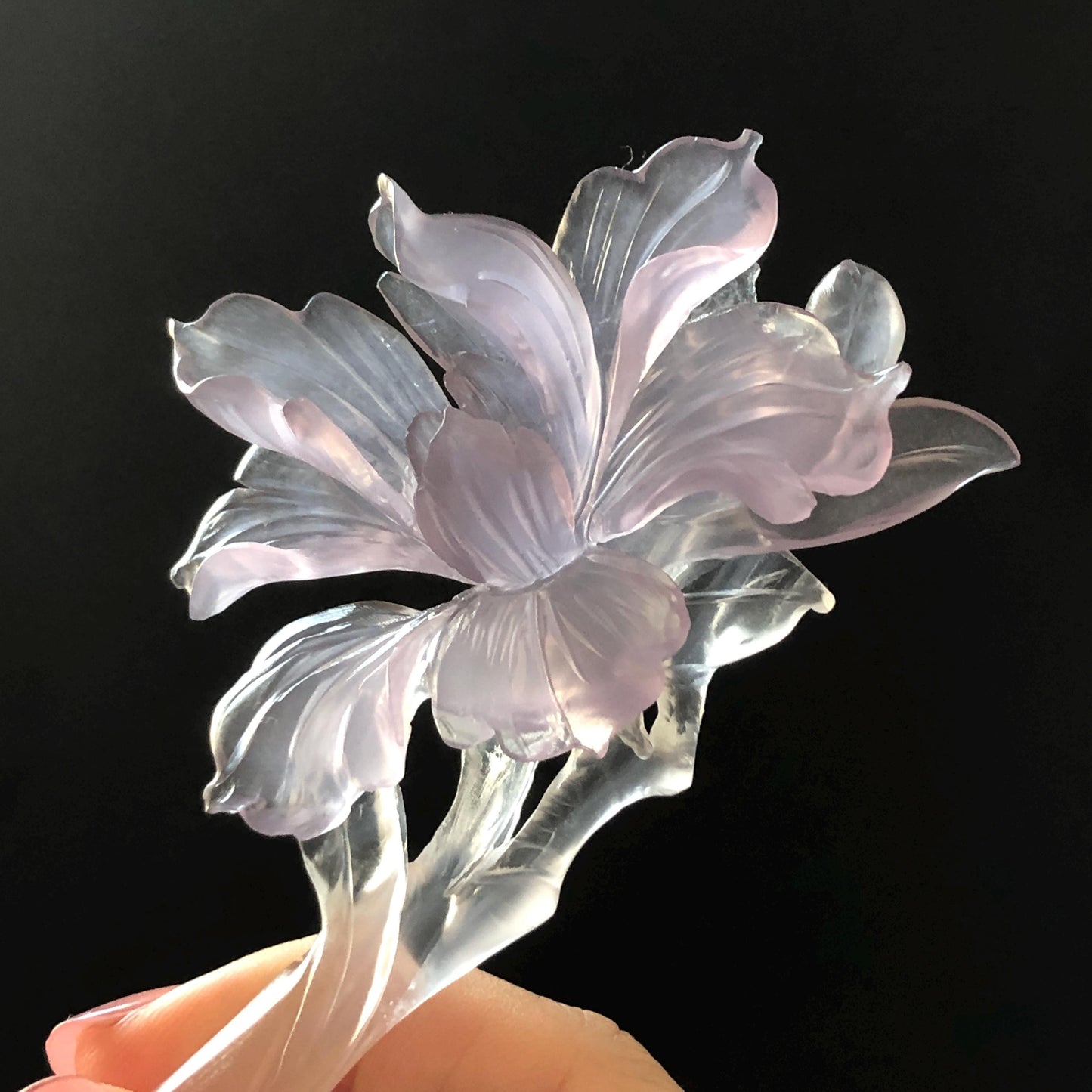 Fluorite Hand Carved Iris Flower Hair Pin: Natural Purple and White Crystal Hanfu Handcrafted Hair Stick in Asian Chinese Vintage Style Handcrafted Hair Fork Bridal Wedding Headpiece gift for her japanese hairpin korean hair stick chinese hair fork vintage hair comb antique hair pins hanfu hair stick bridal shower hair jewelry wedding headpiece bridal shower gift engagement hair accessory jade carving hand engraved purple crystal untreated natural crystal hairpin Iris carving flower hairpin