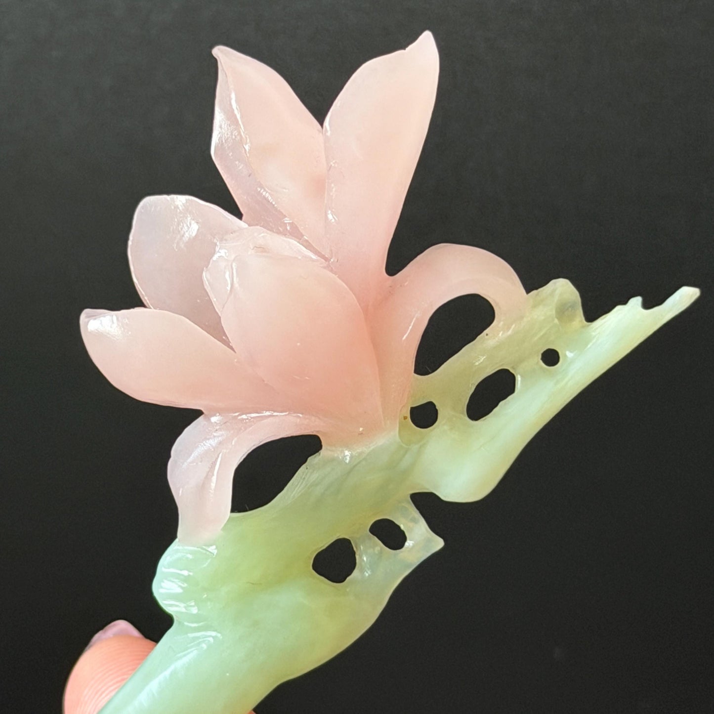 Xiu Jade Serpentine Hand Carved Pink Lotus Flower Hair Pin: Natural Pink & Green Jade Handcrafted Hair Stick 3D stone carving Hair Jewelry | Asian Chinese Vintage Hanfu Hair Fork gift for her pink jade carving green jade flower carving yulan carving hand engraved yulan hairpins japanese hair stick korean hair pins vinatge hair fork chinese hair comb antique hairpins wedding headpiece engagement hair jewelry bridal shower gift bridal hair accessory 3D stone carving