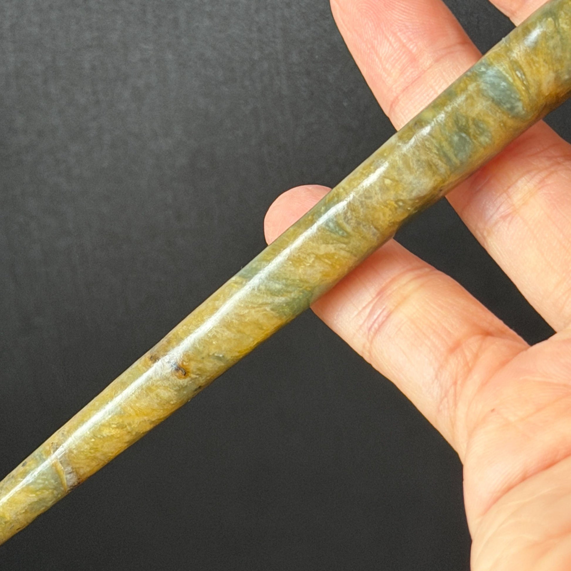 Xiu Jade Serpentine Hand Carved Plum Blossom Flower Hair Pin: Natural Yellow Green Jade Hair Stick 3D stone carving Hair Jewelry Chinese Vintage Hanfu Antique Bridal Hair Fork Gift for her japanese hairpin korean hair stick chinese hair fork vintage hair comb antique hair pins bridal shower hair jewelry wedding headpiece bridal shower gift engagement hair accessory jade carving hand engraved jade hand carved flower jade hairpins untreated natural jade with certificate green jade yellow jade