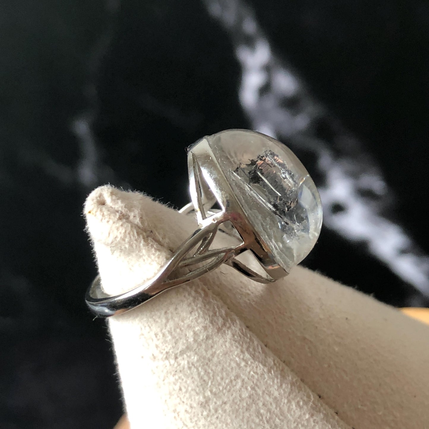 Rare Polished Enhydro Quartz (Herkimer Diamond) s925 Silver Adjustable Ring: Rainbow! Flowing Black Mica and Shifting Bubble Inclusion Crystal Statement Ring for Women ring crystal band ring cocktail ring crystal stackable ring 7 chakra crystal ring meditation crystal healing stone birthstone silver ring ring for men rainbow quartz inclusion quartz inclusion crystal minerals specimen silver ring free size ring adjustable ring holder rain quartz enhydro crystal inclusion crystal inclusion quartz
