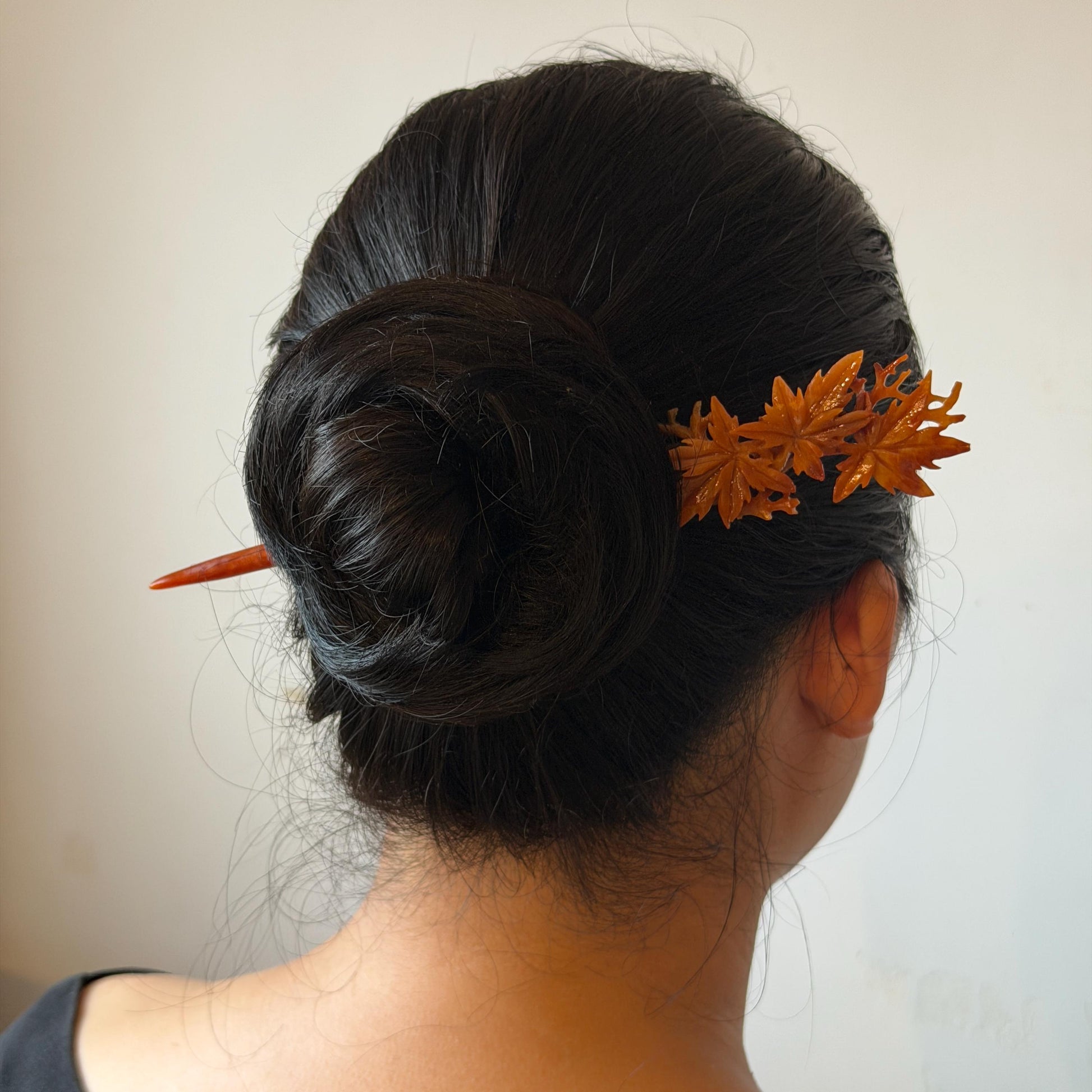 Xiu Jade Serpentine Hand Carved Autume Leaves Maple Hair Stick: Natural Multicolor Brown Red Jade Hairpin Gift for her Bridal Shower gift wedding headpiece wedding hair jewelry bridal hair accessories red jade carving yellow jade hand engraved flower handcrafted hair stick japanese hairpins korean hair stick chinese hair comb vintage hair pins antique hair fork hanfu hair pins certified untreated jade multicolor jade bicolor jade flower carving maple carving 3D stone carving hollow our carving