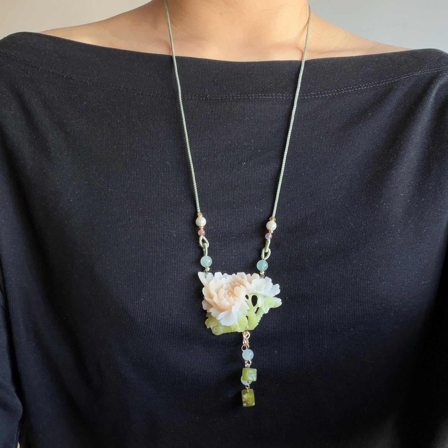 Xiu Jade Serpentine Hand Carved Peony Flower Pendant Adjustable Necklace Choker: Natural Untreated Pink Beign and Green Jade Carving Charm