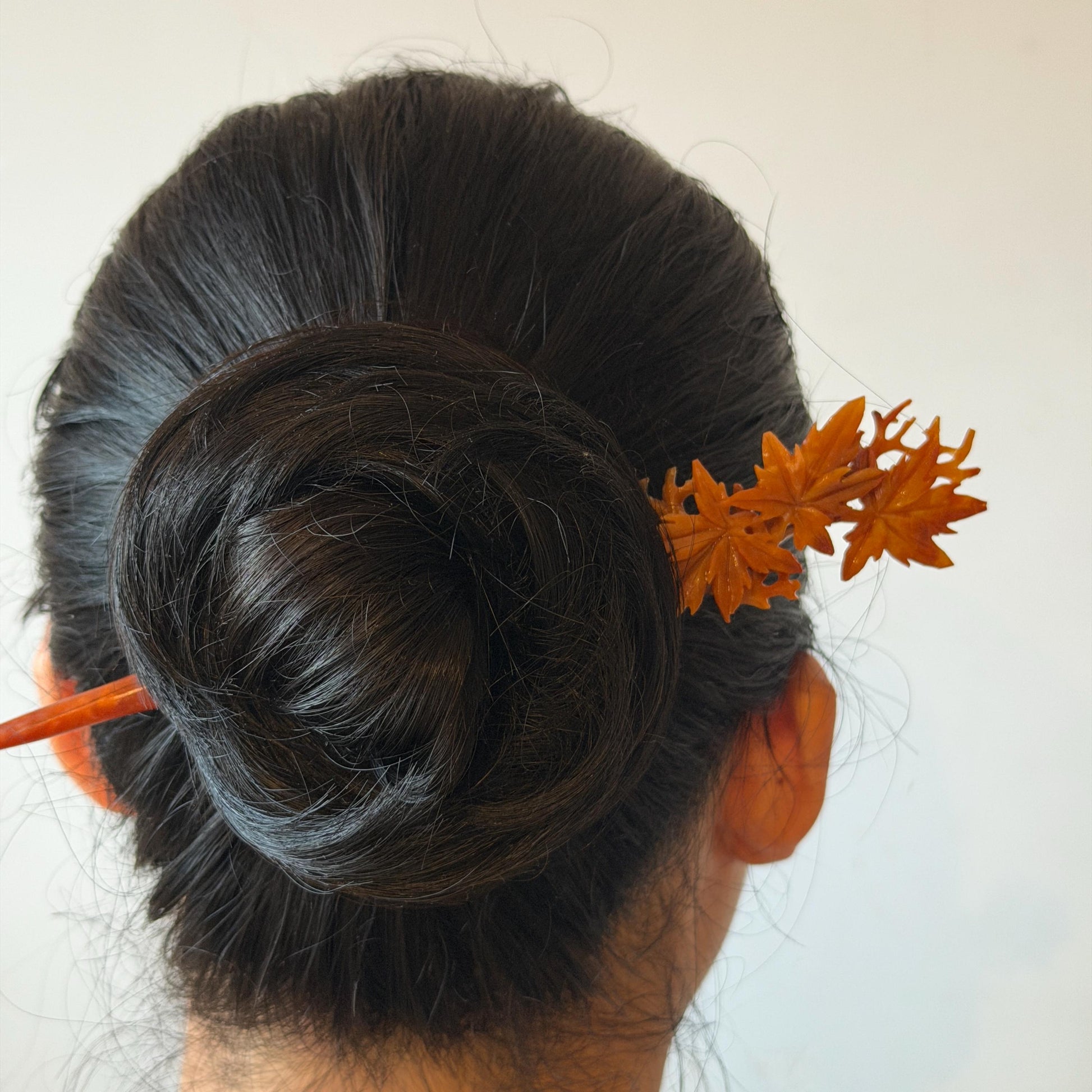 Xiu Jade Serpentine Hand Carved Autume Leaves Maple Hair Stick: Natural Multicolor Brown Red Jade Hairpin Gift for her Bridal Shower gift wedding headpiece wedding hair jewelry bridal hair accessories red jade carving yellow jade hand engraved flower handcrafted hair stick japanese hairpins korean hair stick chinese hair comb vintage hair pins antique hair fork hanfu hair pins certified untreated jade multicolor jade bicolor jade flower carving maple carving 3D stone carving hollow our carving