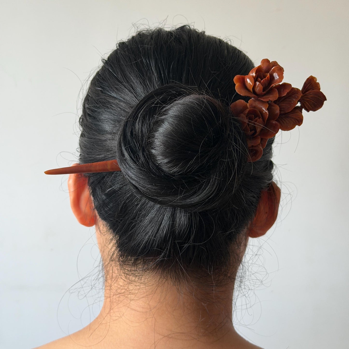 Xiu Jade Serpentine Hand Carved Camellia Flower with Butterfly Hair Stick: Natural Red Jade Handcrafted Vintage Hanfu Hairpin Hair Jewelry