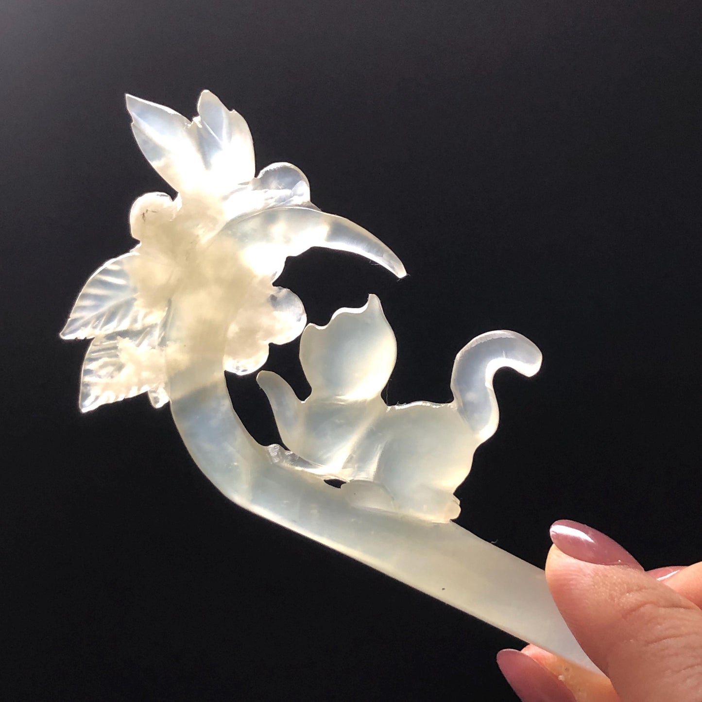 Xiu Jade Serpentine Hand Carved Cat Kitten & Flowers Hair Pin: Natural Bicolour White Green Jade Handcrafted Hanfu Hair Stick | Asian Chinese Vintage Style Hairpin Gift for her hand engraved green jade carving hand carved cat hairpin cat carving hand engraved flower hair stick chinese jade hair comb hanfu hair fork korean hairpins japanese hair clip cat lover gift vintage hair stick natural untreated jade hair crown handmade hair jewelry cat lover gift birthday gift 3D stone carving