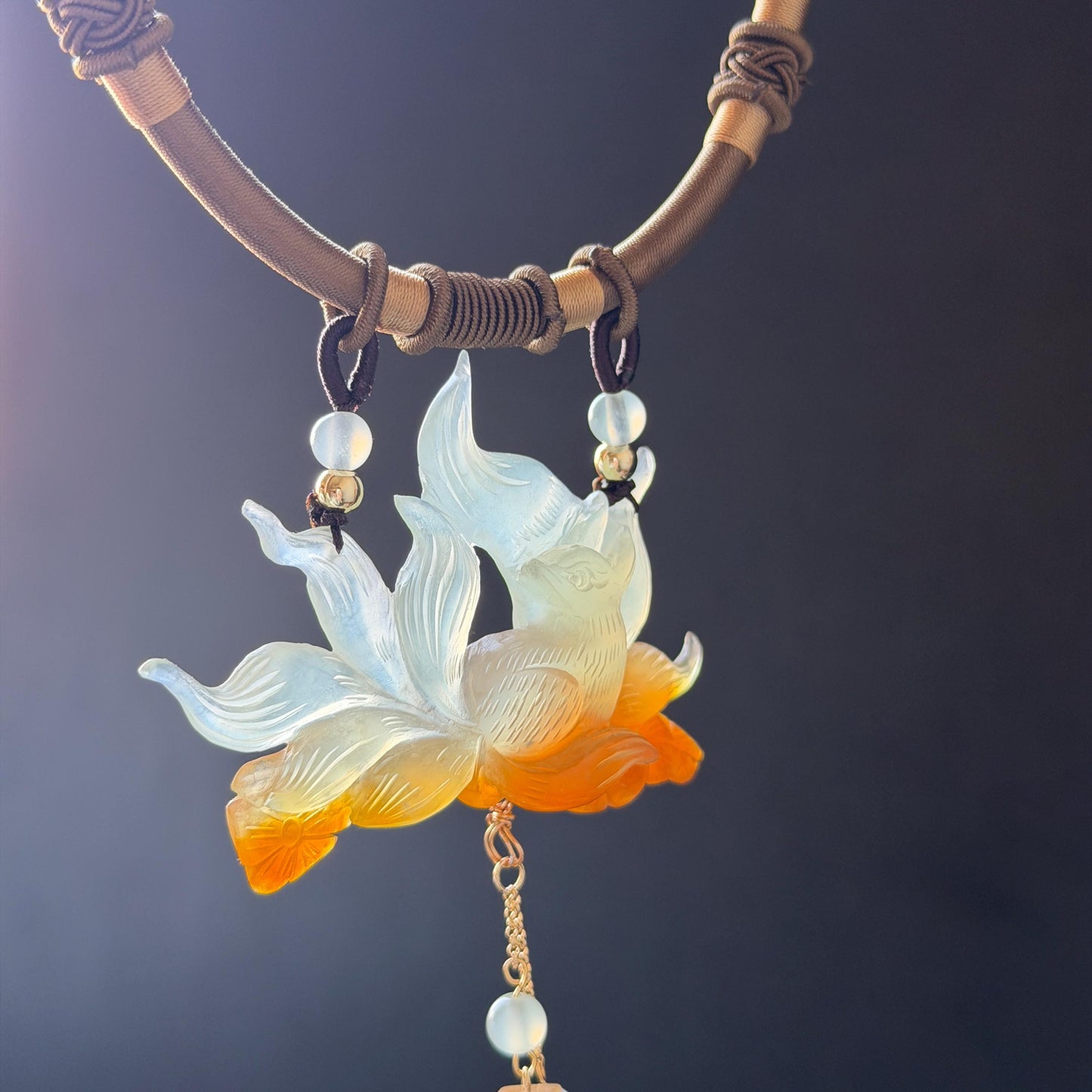 Xiu Jade Serpentine Hand Carved Nine Tail Fox and Flower Pendant Adjustable Necklace: Natural Untreated Orange and White Jade 3D Stone Carving Vintage Charm Chinese Pendant Necklace Antique Pendant multicolour jade orange jade white jade asian vintage necklace braided necklace nine-tailed fox carving nine tail fox charm fox lover gift flower carving hand engraved jewelry hand carved jade handcrafted necklace dangle good luck charm animals carving flower pendant adjustable necklace choker