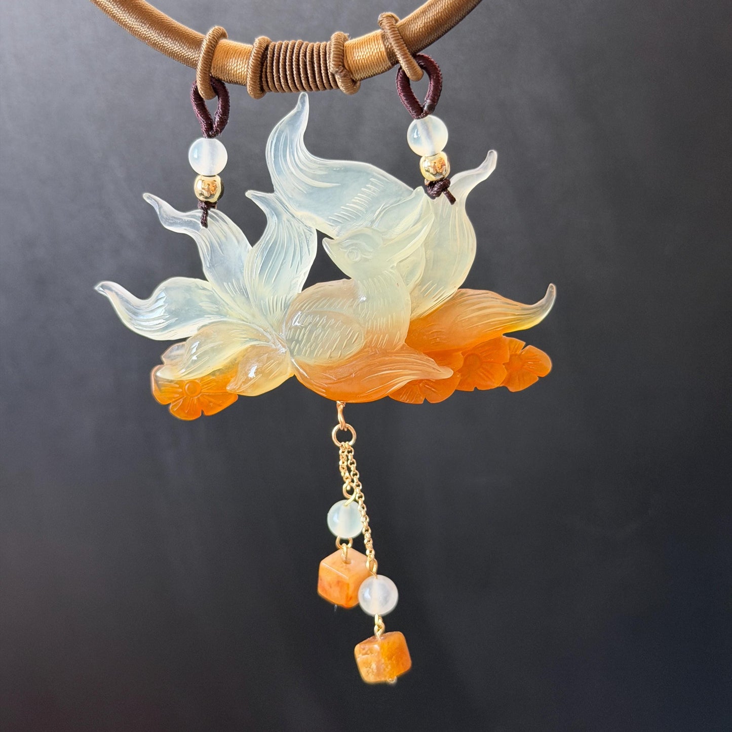 Xiu Jade Serpentine Hand Carved Nine Tail Fox and Flower Pendant Adjustable Necklace: Natural Untreated Orange and White Jade 3D Stone Carving Vintage Charm Chinese Pendant Necklace Antique Pendant multicolour jade orange jade white jade asian vintage necklace braided necklace nine-tailed fox carving nine tail fox charm fox lover gift flower carving hand engraved jewelry hand carved jade handcrafted necklace dangle good luck charm animals carving flower pendant adjustable necklace choker