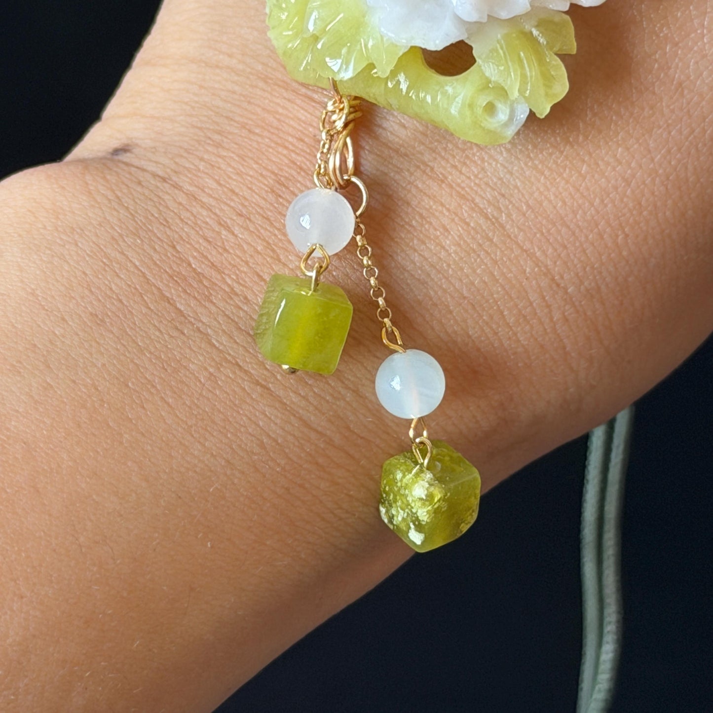 Xiu Jade Serpentine Hand Carved Peony Flower Pendant Adjustable Necklace Choker: Natural Untreated Pink Beign and Green Jade Carving Charm