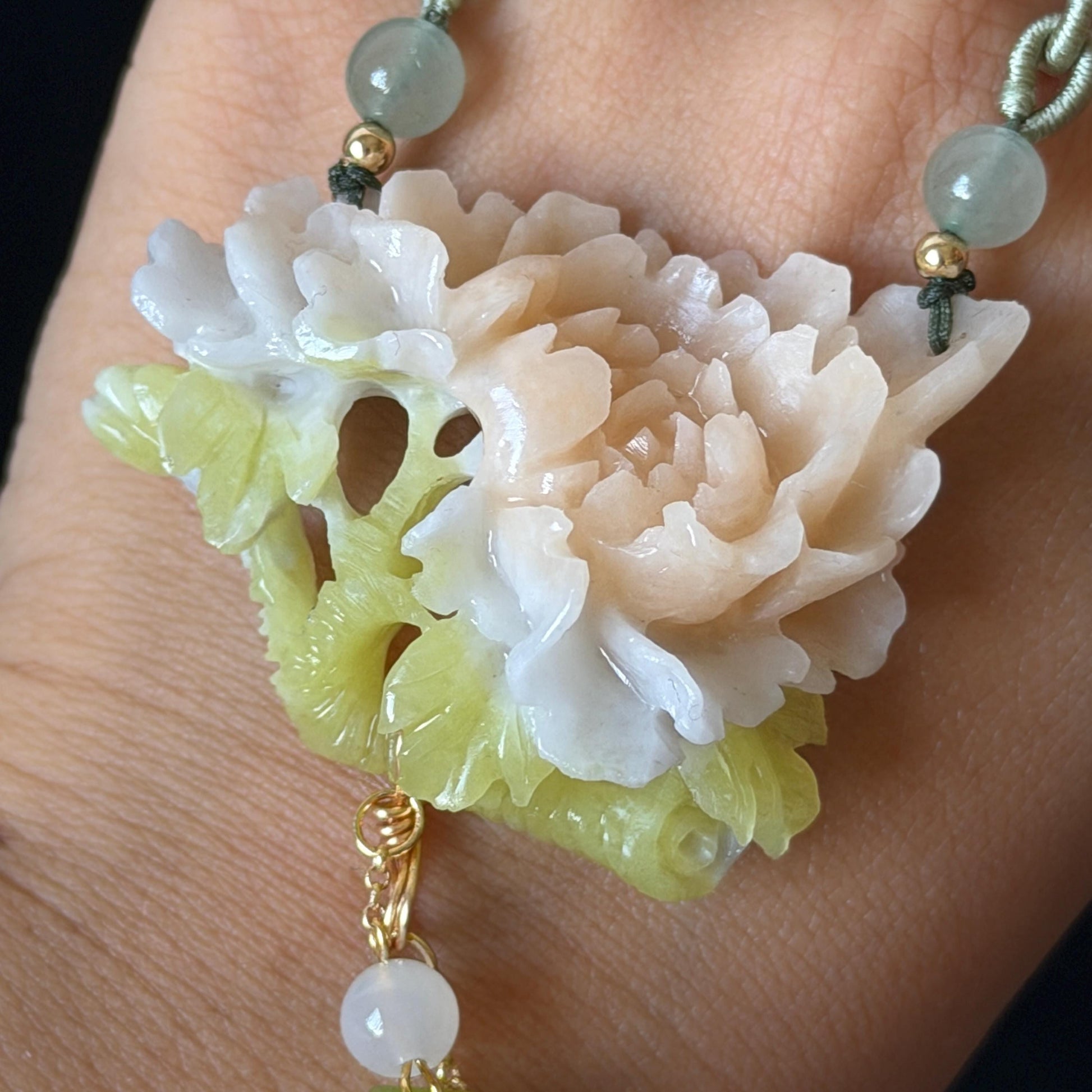 Xiu Jade Serpentine Hand Carved Peony Flower Pendant Adjustable Necklace Choker: Natural Untreated Pink Beign and Green Jade Carving Charm