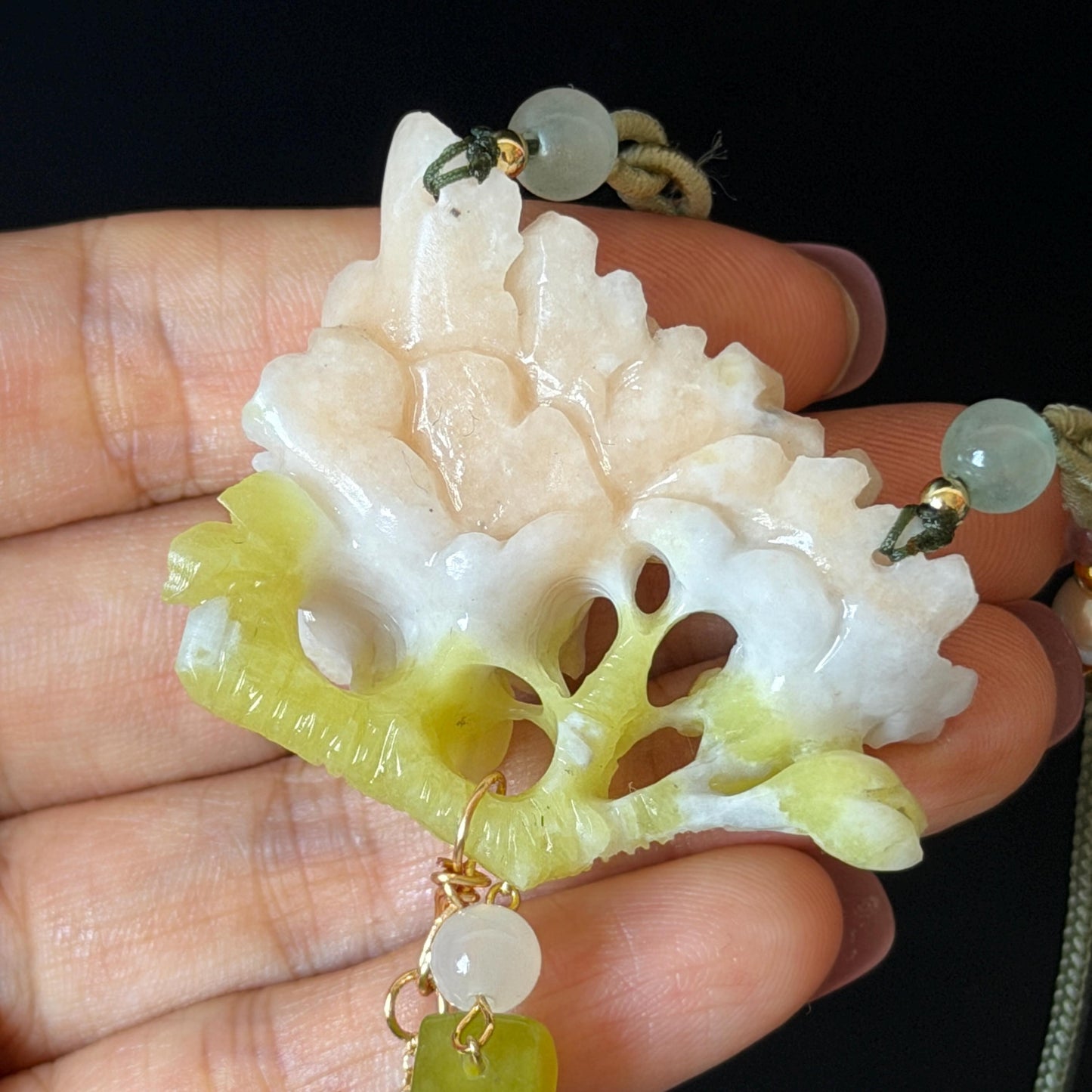 Xiu Jade Serpentine Hand Carved Peony Flower Pendant Adjustable Necklace Choker: Natural Untreated Pink Beign and Green Jade Carving Charm