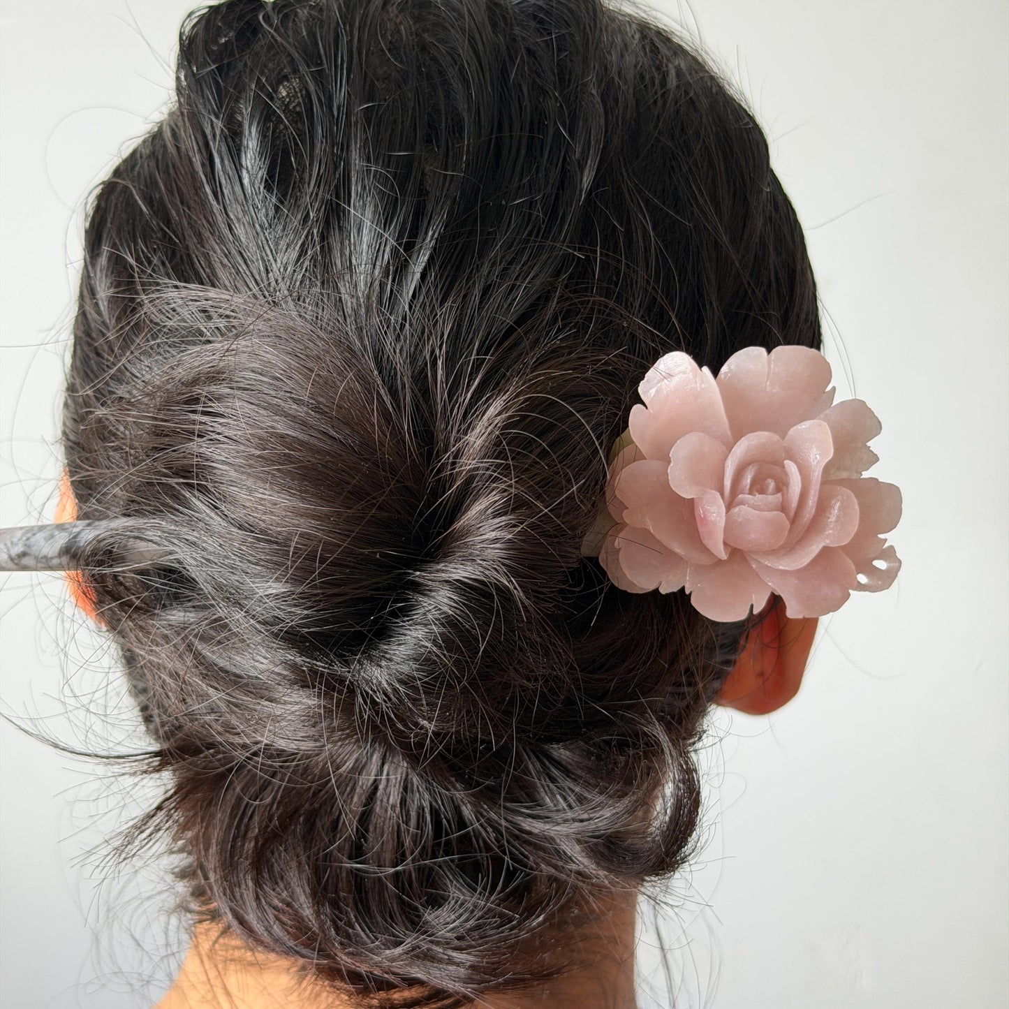 Xiu Jade Serpentine Hand Carved Pink Yulan Flower Hair Pin: Natural Pink Grey Green Jade Handcrafted Hair Stick 3D stone carving Hair Jewelry | Asian Chinese Vintage Hanfu Hair Fork gift for her pink jade carving green jade grey jade flower carving yulan carving hand engraved yulan hairpins japanese hair stick korean hair pins vinatge hair fork chinese hair comb antique hairpins wedding headpiece engagement hair jewelry bridal shower gift bridal hair accessory 3D stone carving