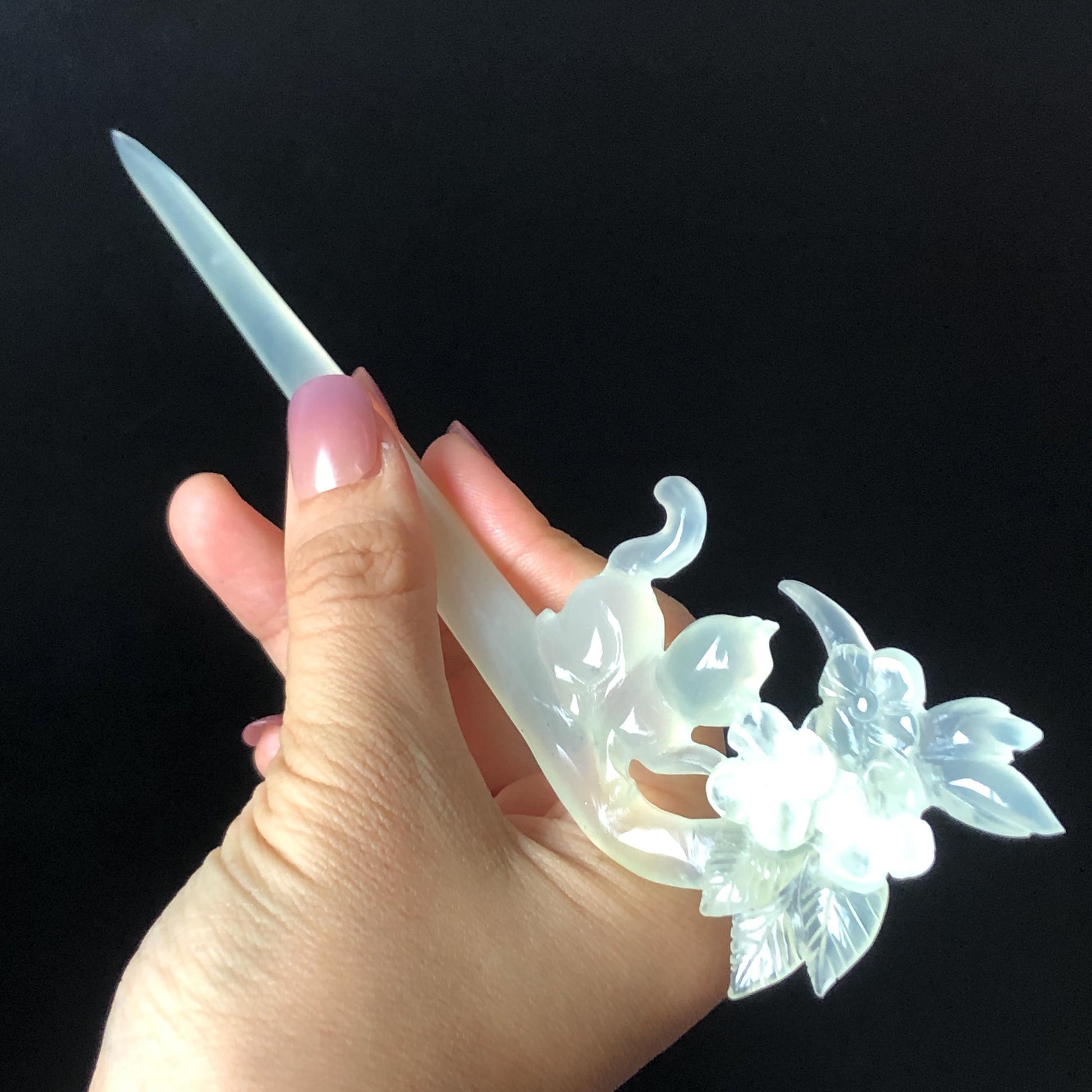 Xiu Jade Serpentine Hand Carved Cat Kitten & Flowers Hair Pin: Natural Bicolour White Green Jade Handcrafted Hanfu Hair Stick | Asian Chinese Vintage Style Hairpin Gift for her hand engraved green jade carving hand carved cat hairpin cat carving hand engraved flower hair stick chinese jade hair comb hanfu hair fork korean hairpins japanese hair clip cat lover gift vintage hair stick natural untreated jade hair crown handmade hair jewelry cat lover gift birthday gift 3D stone carving
