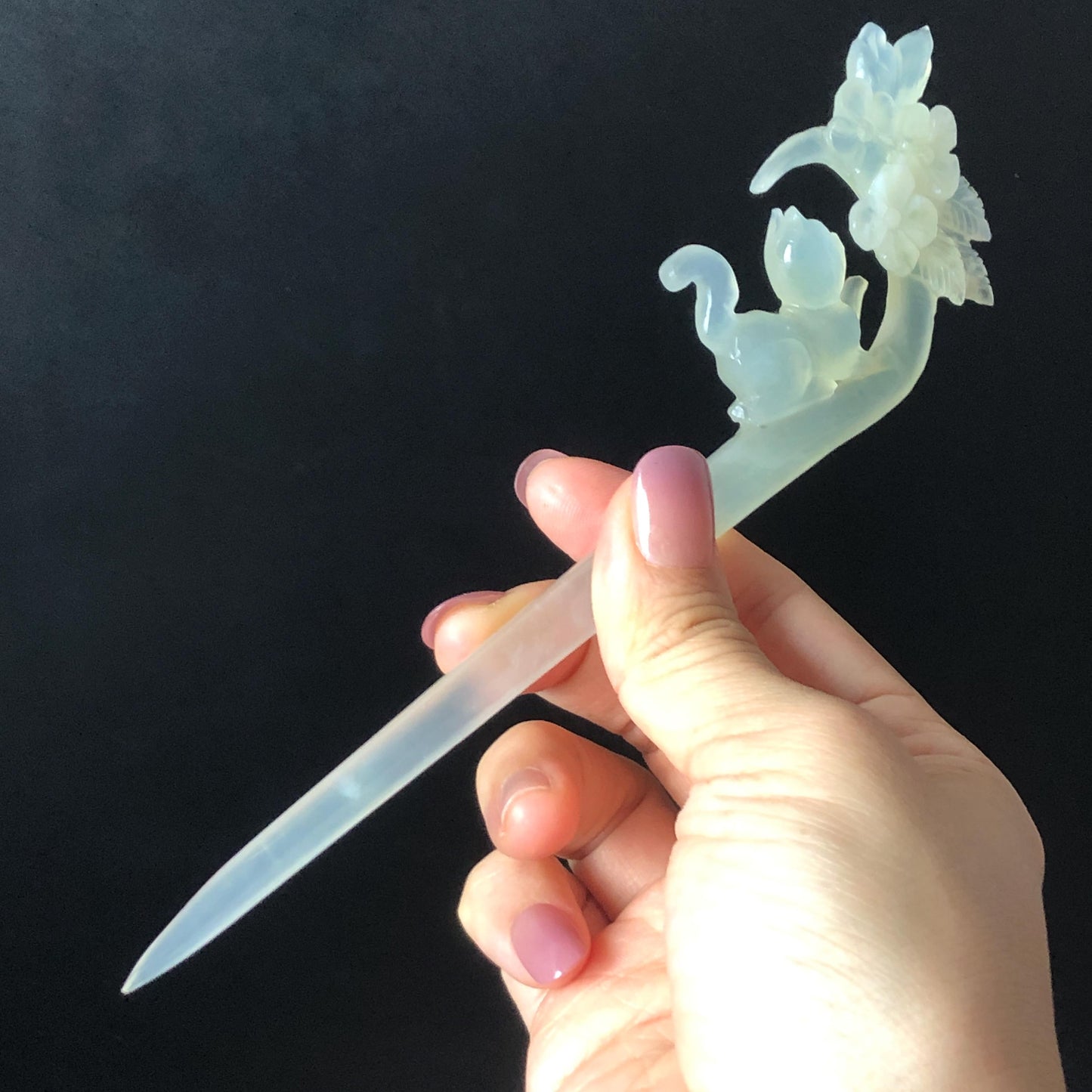 Xiu Jade Serpentine Hand Carved Cat Kitten & Flowers Hair Pin: Natural Bicolour White Green Jade Handcrafted Hanfu Hair Stick | Asian Chinese Vintage Style Hairpin Gift for her hand engraved green jade carving hand carved cat hairpin cat carving hand engraved flower hair stick chinese jade hair comb hanfu hair fork korean hairpins japanese hair clip cat lover gift vintage hair stick natural untreated jade hair crown handmade hair jewelry cat lover gift birthday gift 3D stone carving